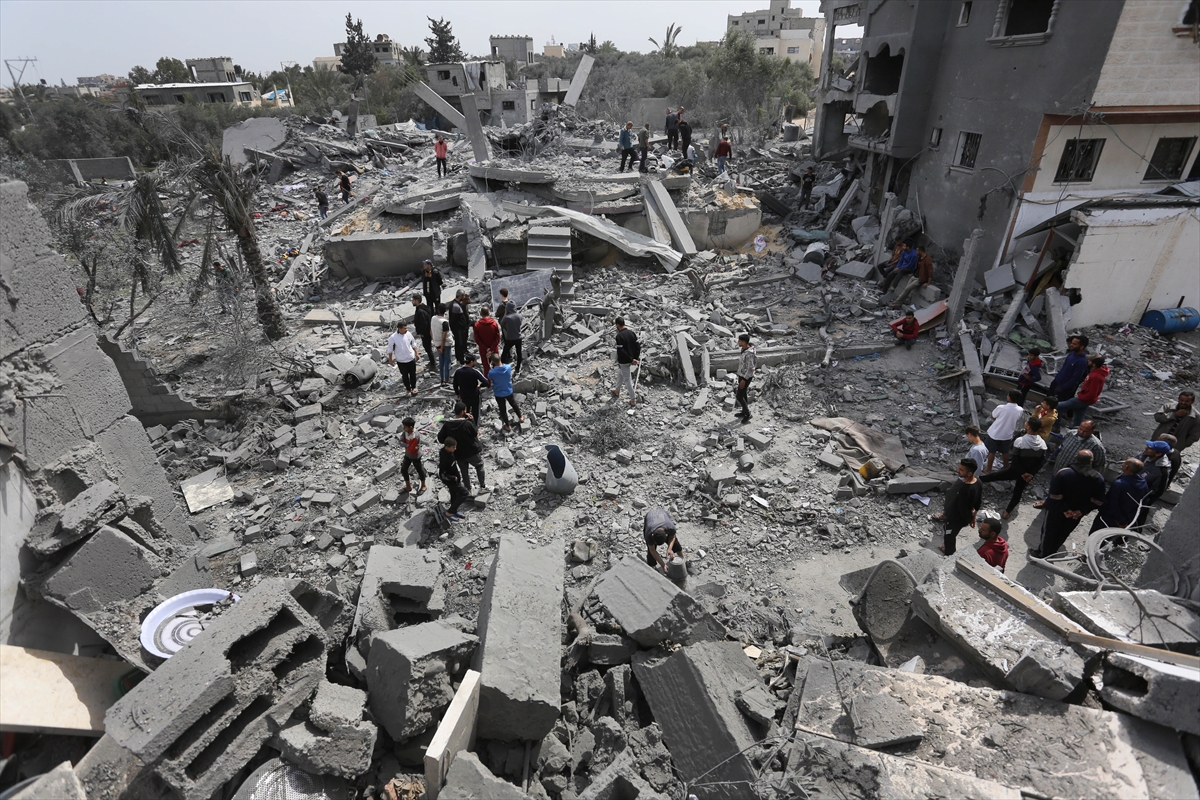 Gaza: 82 Palestinians killed, 98 wounded by Israeli bombings last 24 hrs