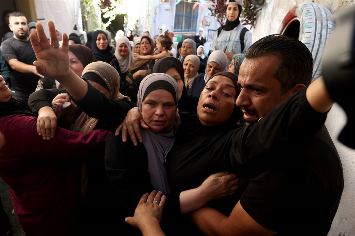 Palestine: Israeli forces shot dead young Palestinian in W Bank