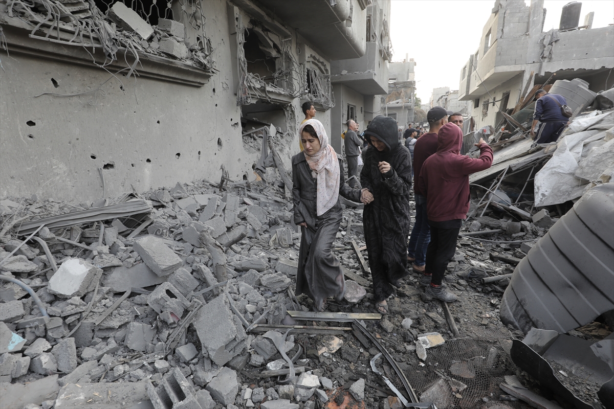 101 people killed, 32 injured by Israeli bombings in Lebanon & 71 killed, 169 injured in Gaza