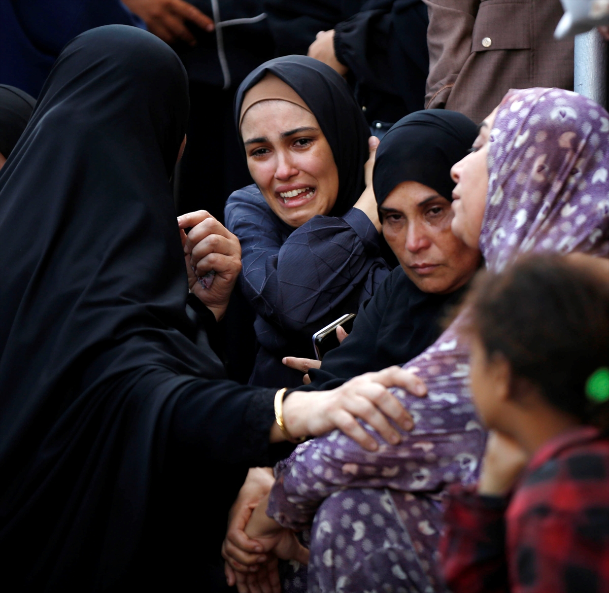 Israeli bombings killed 51, injured 274 in Lebanon & 52 Palestinians killed, 128 injured in Gaza