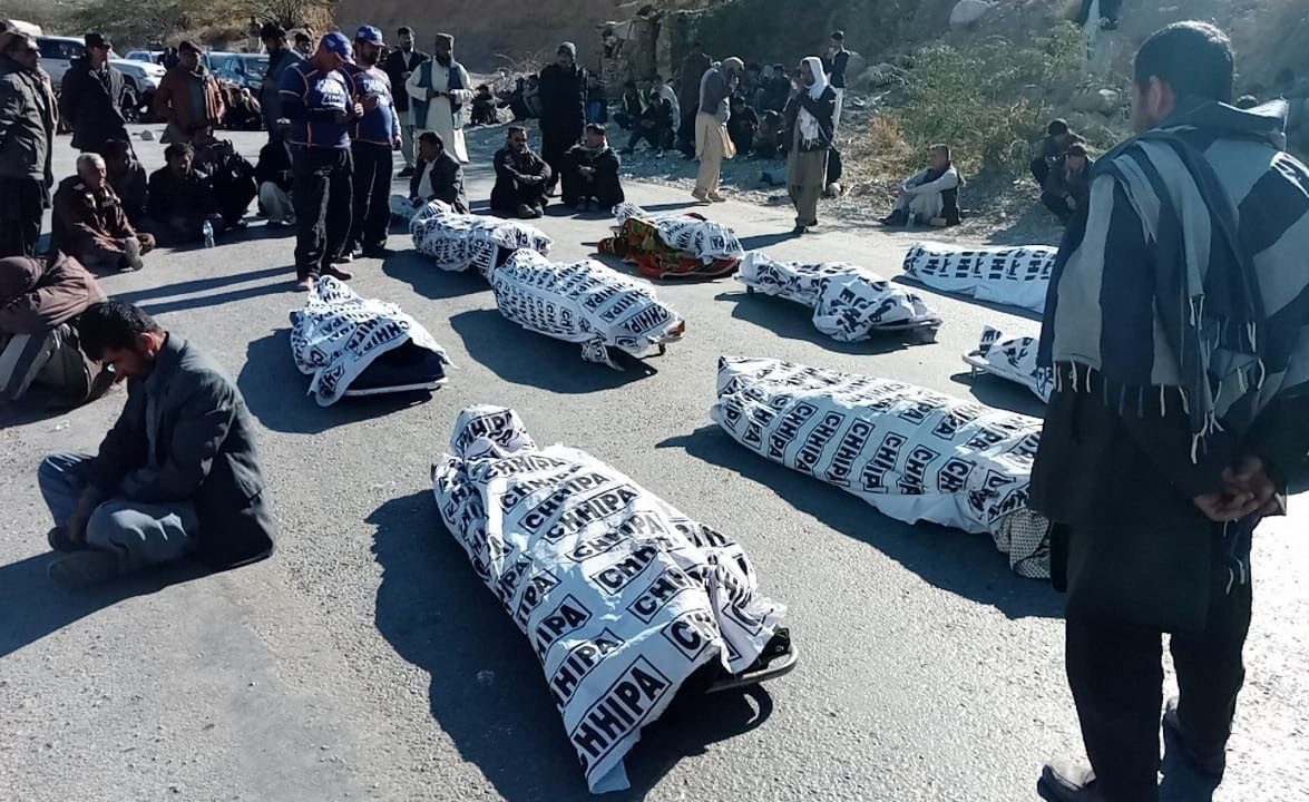Pakistan: 11 Hazara miners killed in armed attack in Balochistan