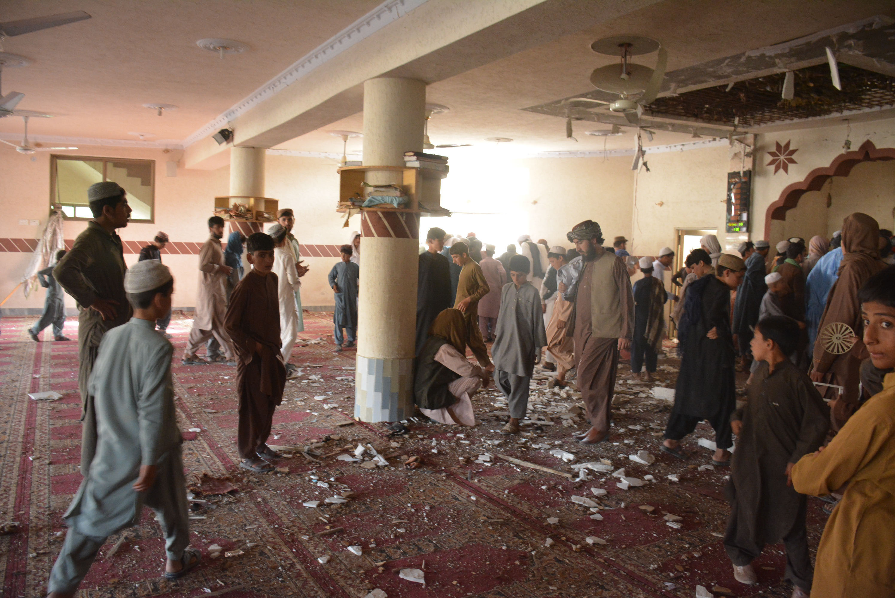 Pakistan: Blast at mosque after Friday prayers killed kills 4 in Quetta