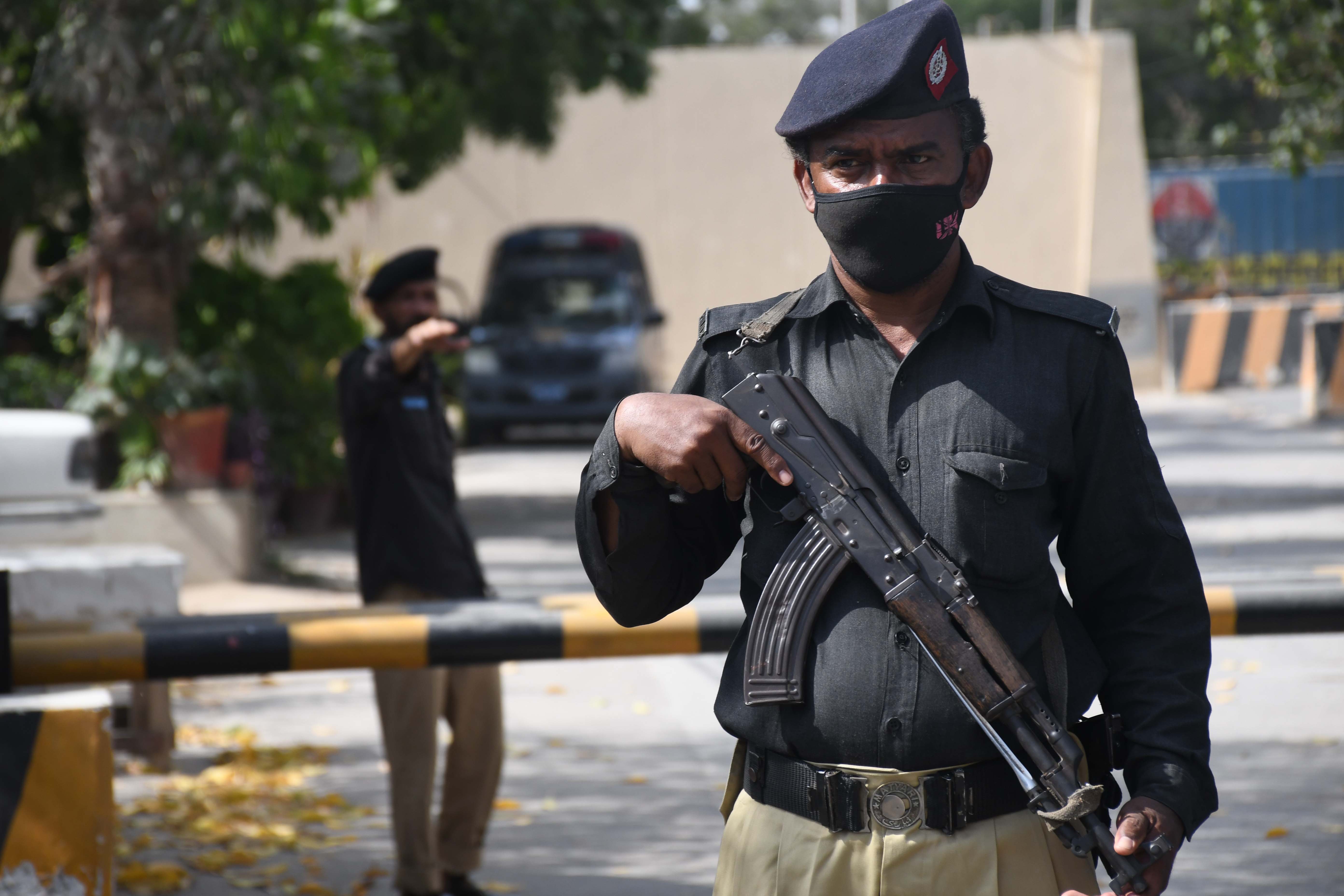 Pakistan parliament to vote on French envoy’s expulsion