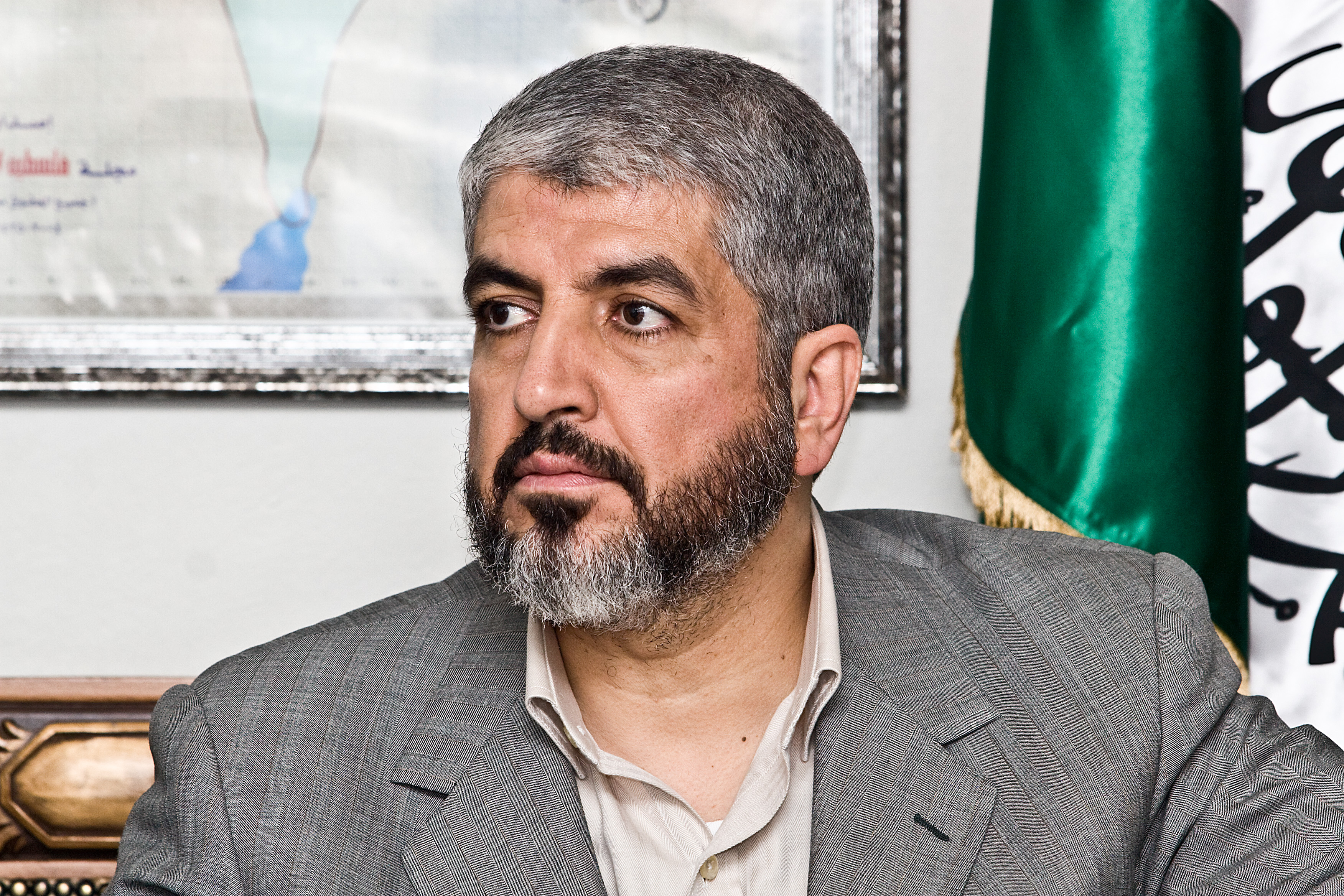 UK: Hamas leader Mashal invited to London for long-term truce talks