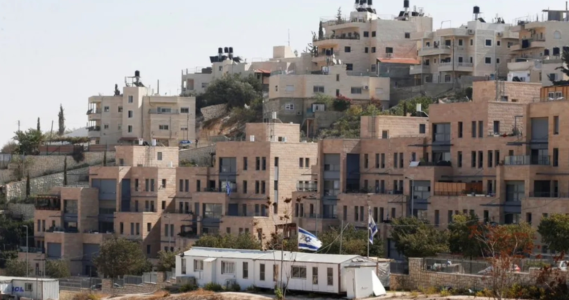 Palestine: Israel permits 900 settler dwellings in East Jerusalem