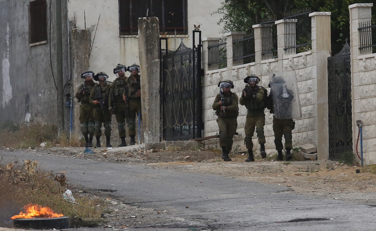 Palestine: Dozens Palestinians injured by Israeli soldiers and settlers