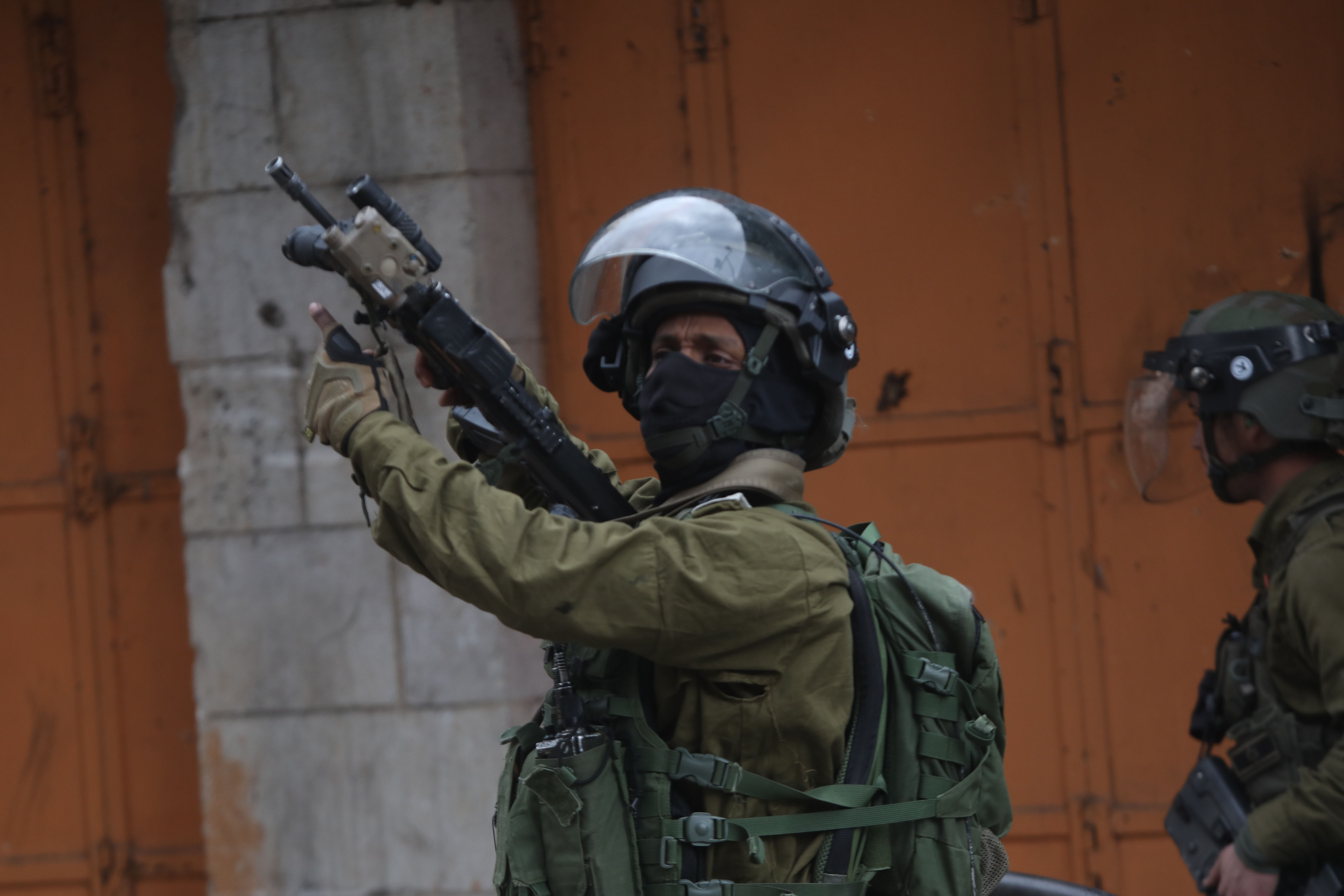 Palestine: Israeli army kills Palestinian, demolishes house in West Bank