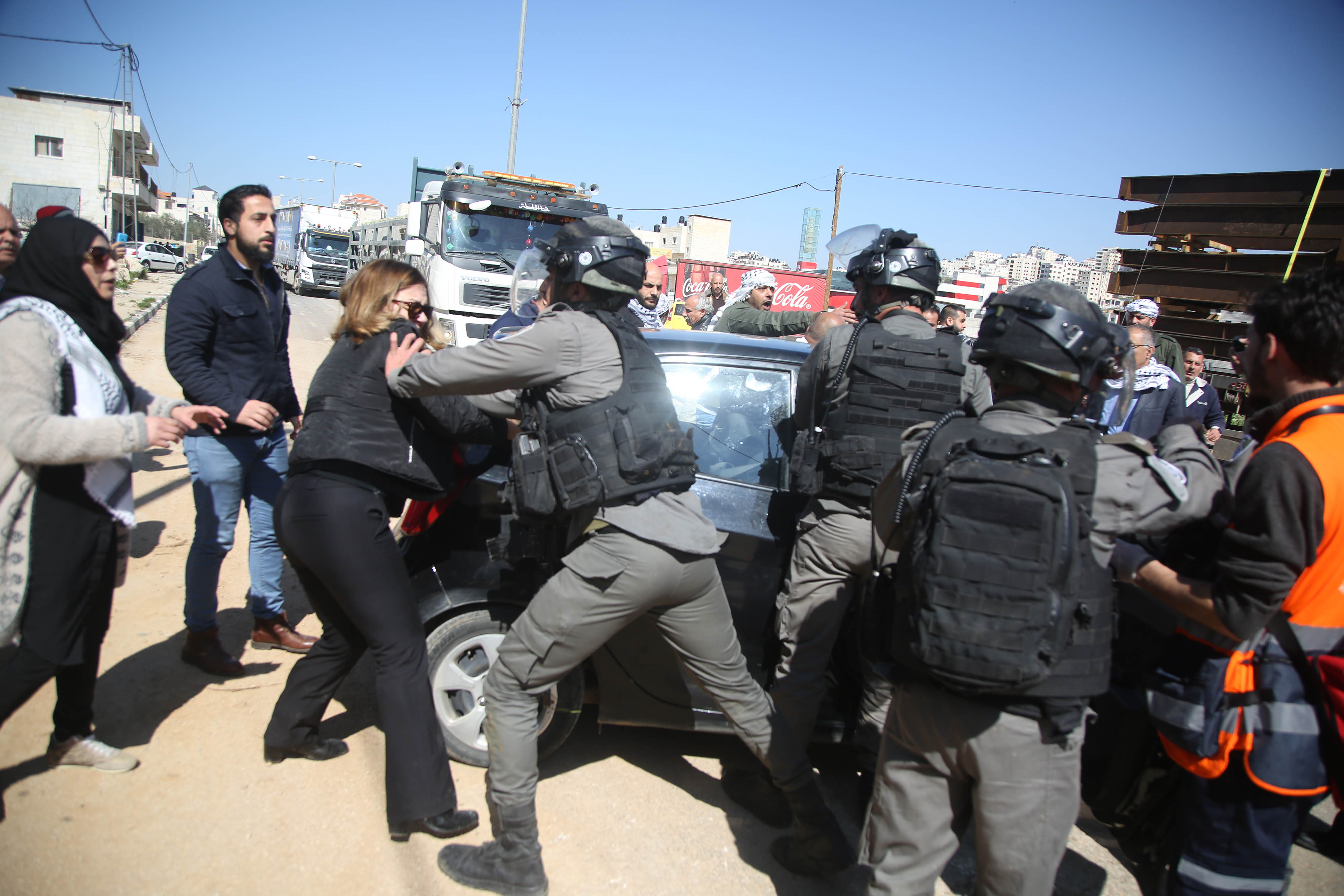 Weekly Report on Israeli Human Rights violations in Occupied Palestinian Territory (15-21 Feb)