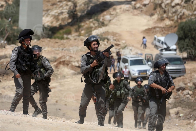 Palestine: 32 Palestinians detained by Israeli forces in W Bank