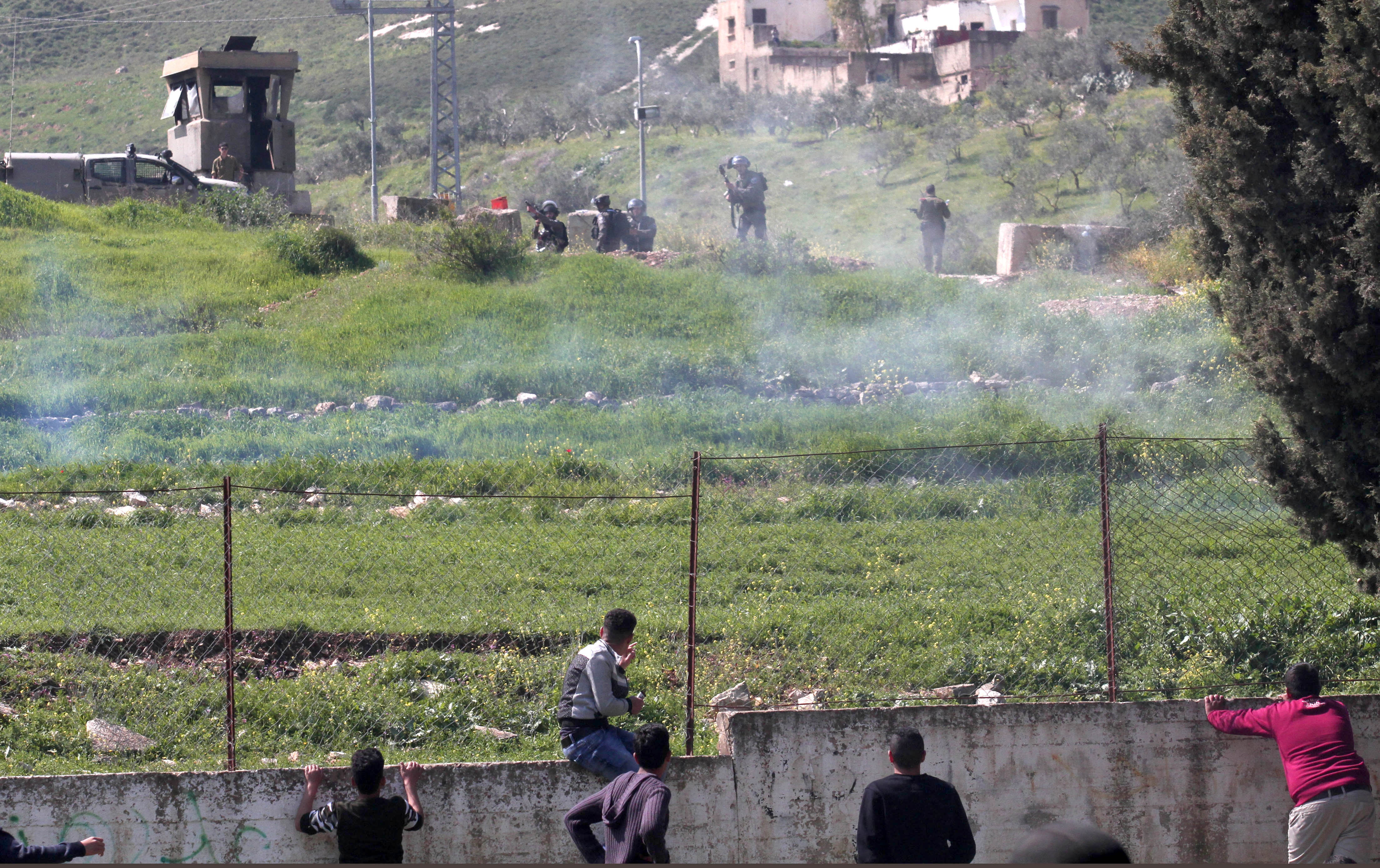 Weekly Report: Israeli Human Rights violations in Occupied Palestinian Territory (15–21 March)