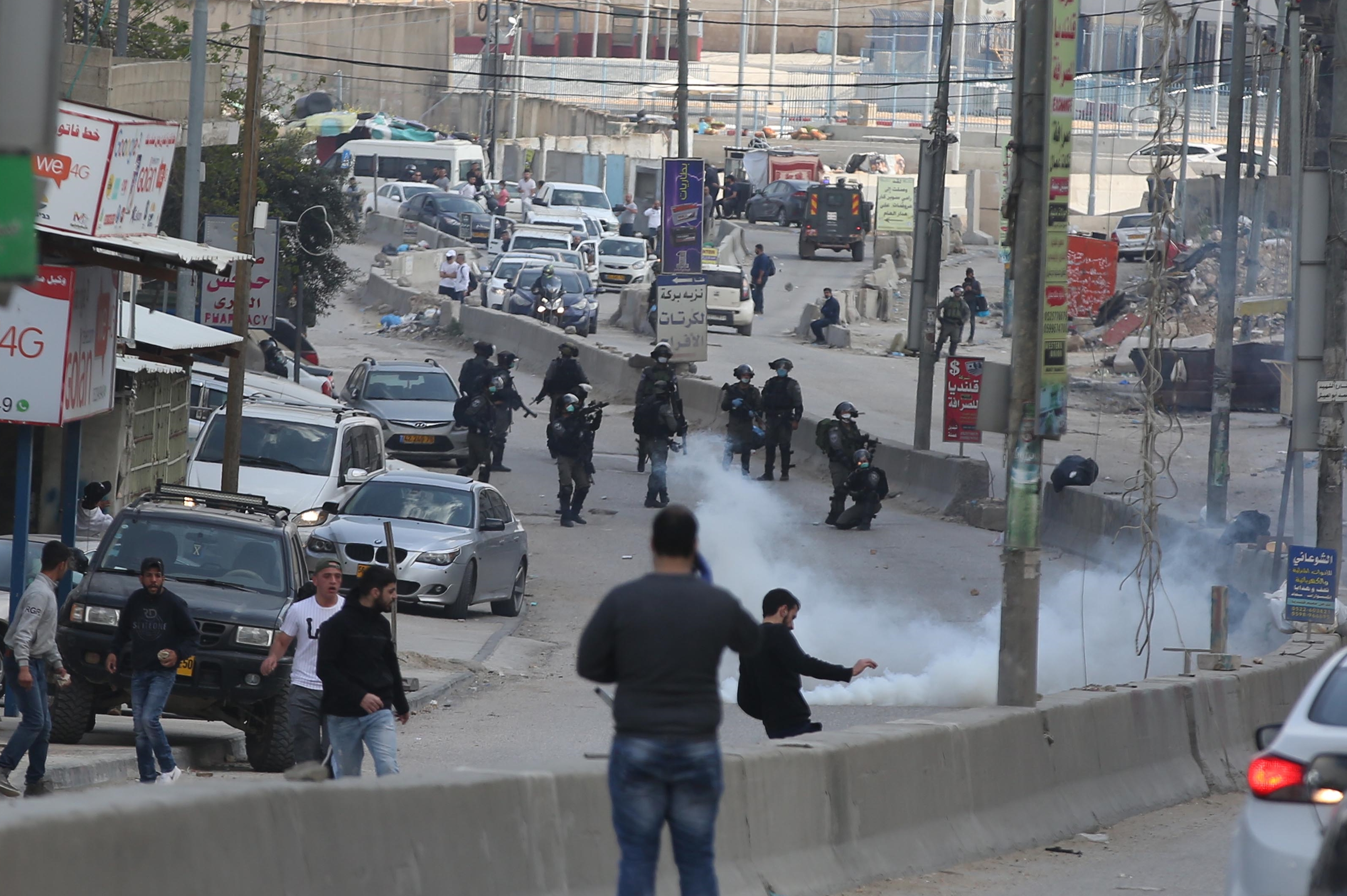 Israeli human rights violations in Occupied Palestinian Territory 30April-6May