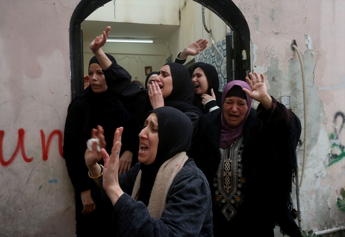 West Bank: Israeli sp forces dressed in doctors & nurses’ uniforms raid hospital in Jenin, kill 3 Palestinians