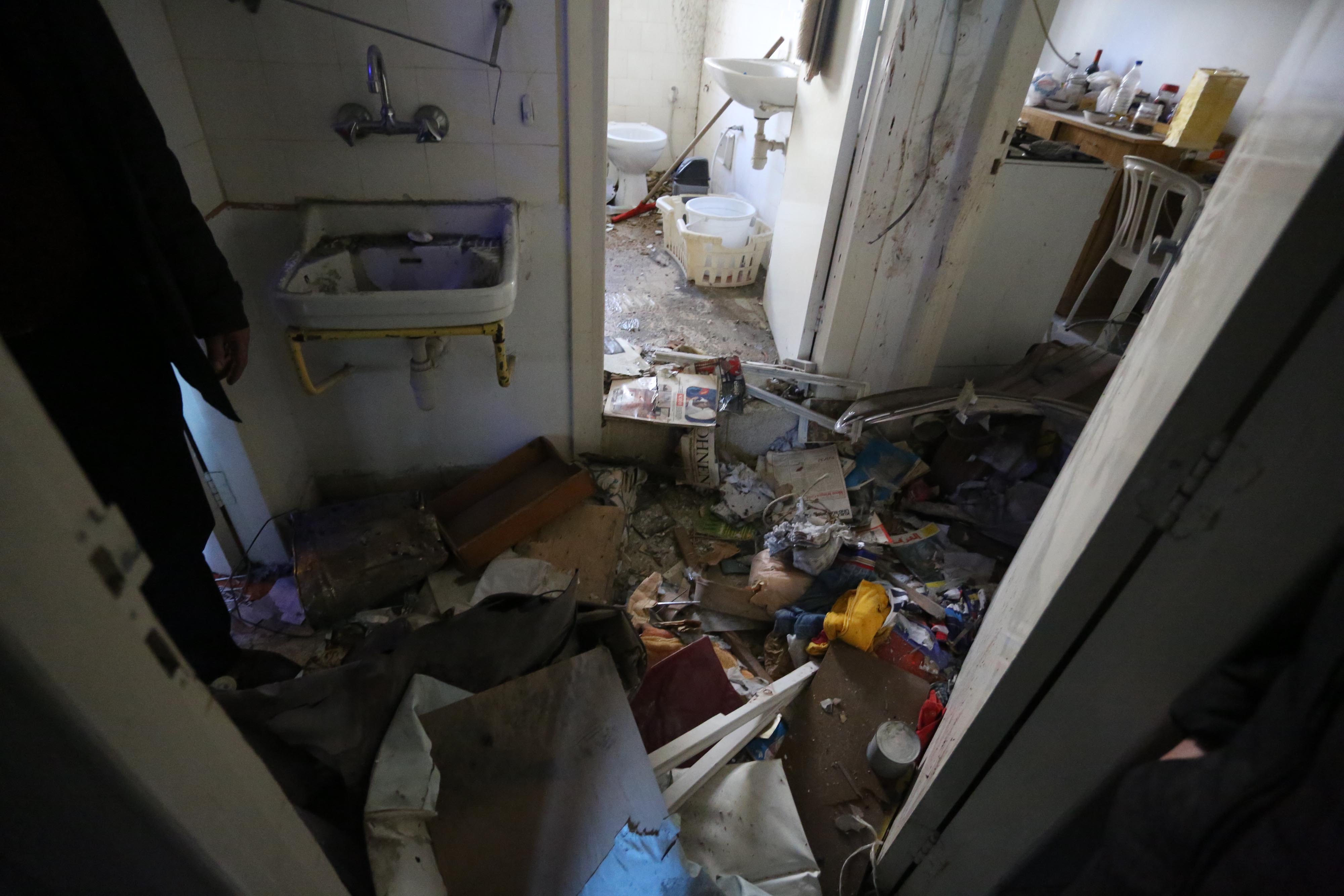 Palestine: Palestinian shot dead in Israeli raid in Ramallah
