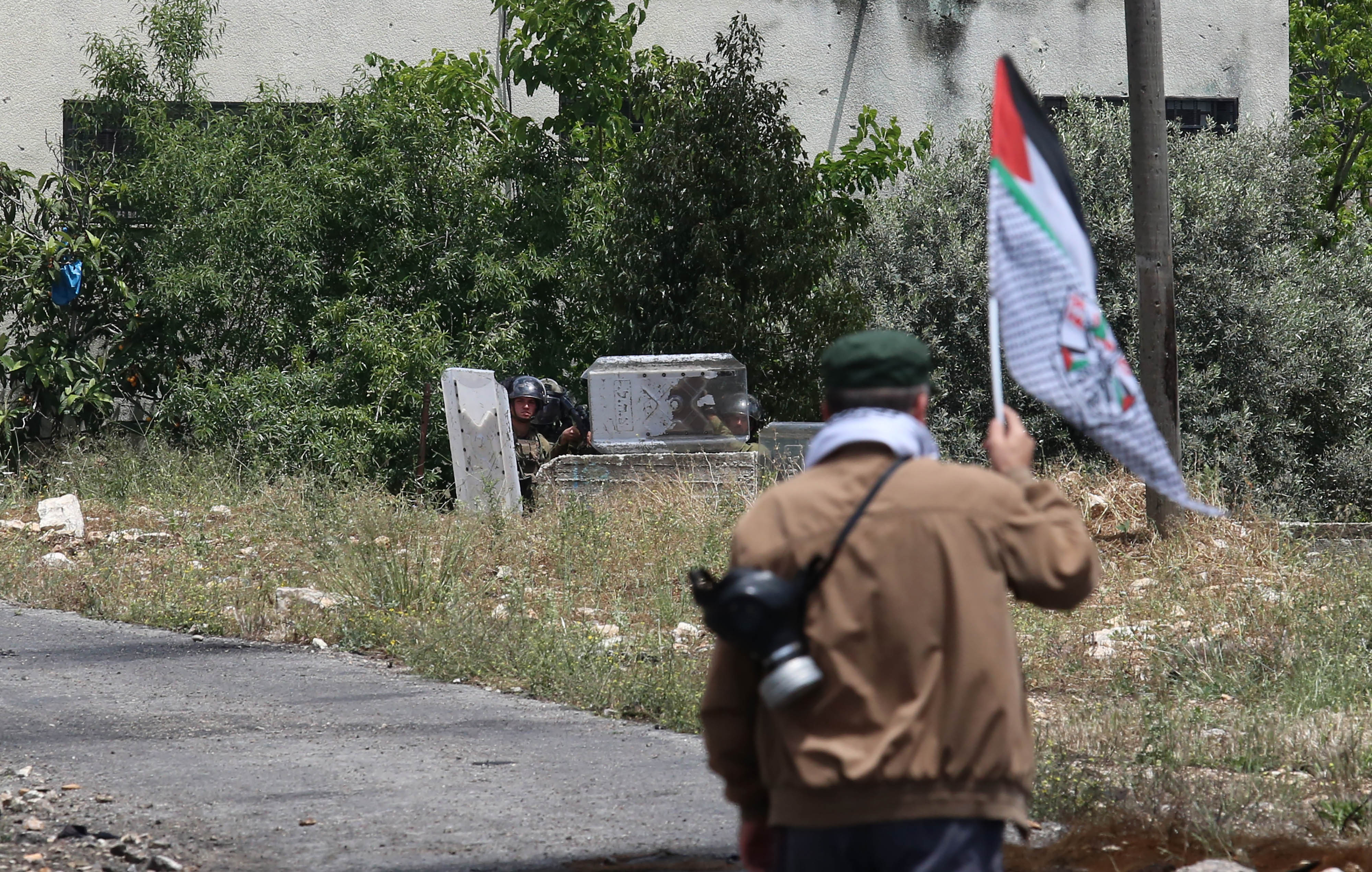 Palestine: Israeli settlers torch Palestinians vehicles, vandalize property in West Bank