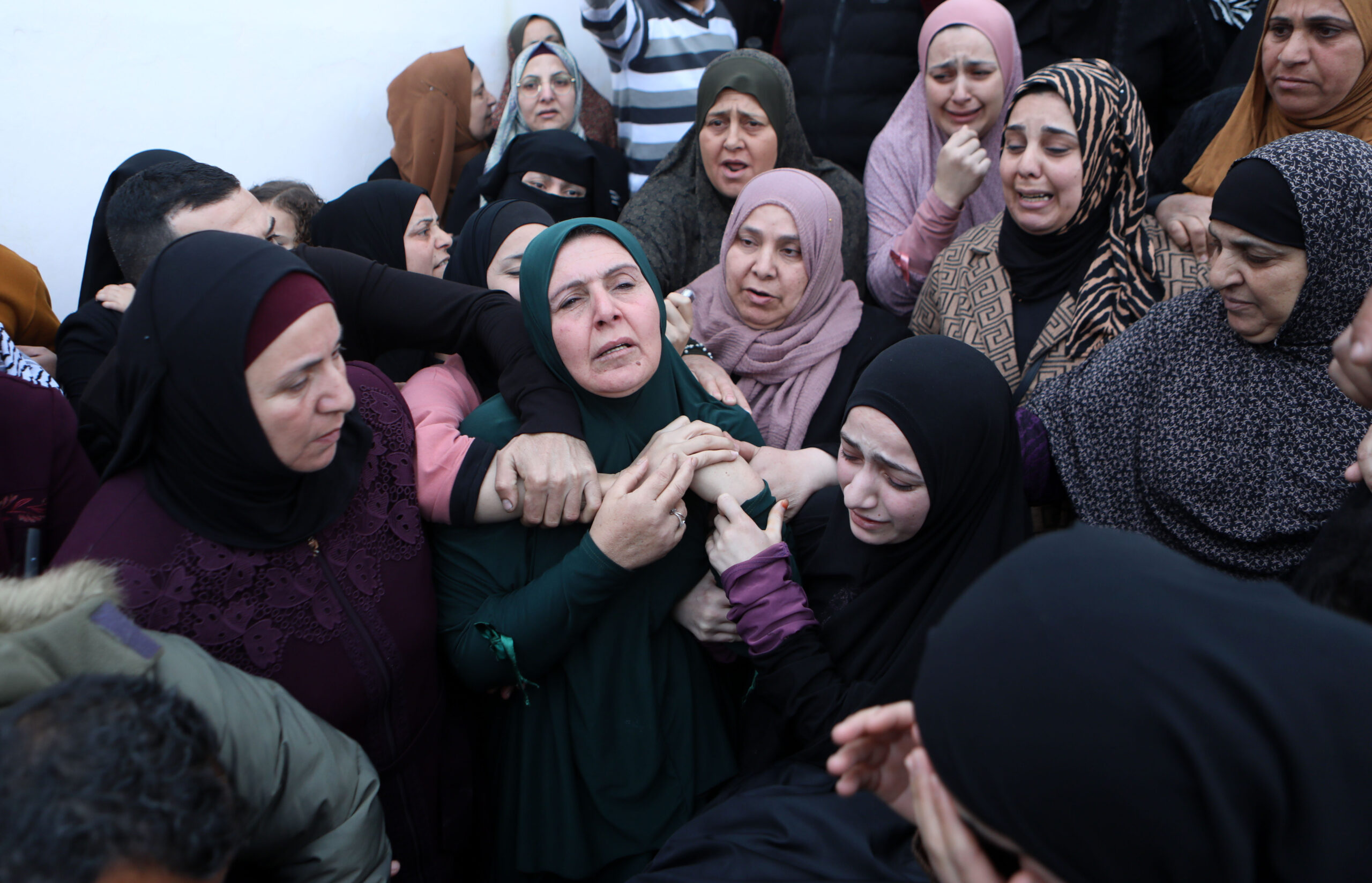 Palestine: Over 9,300 Palestinian minors held by Israel since 2015