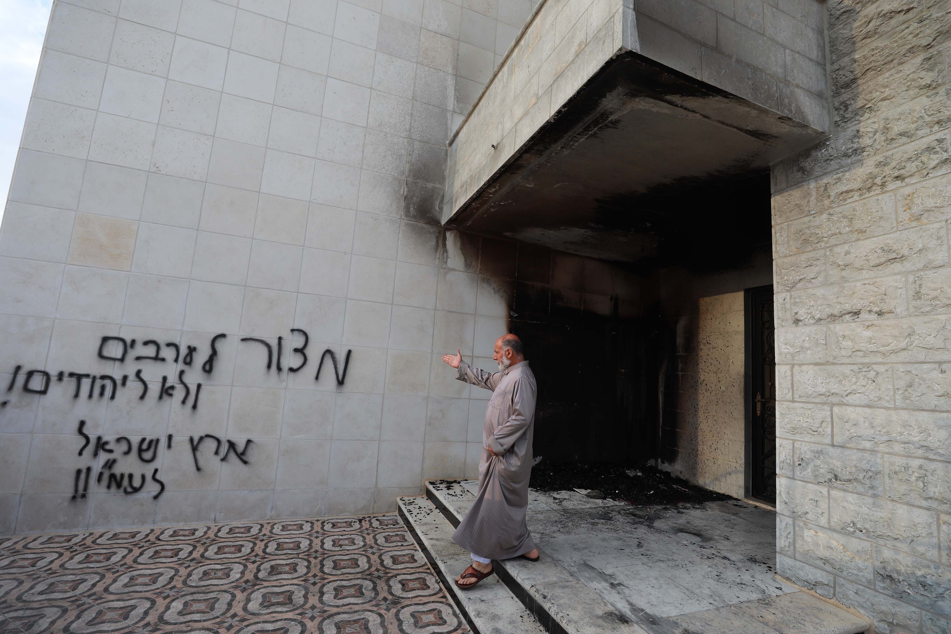 Palestine: West Bank mosque torched in racist ‘price tag’ attack