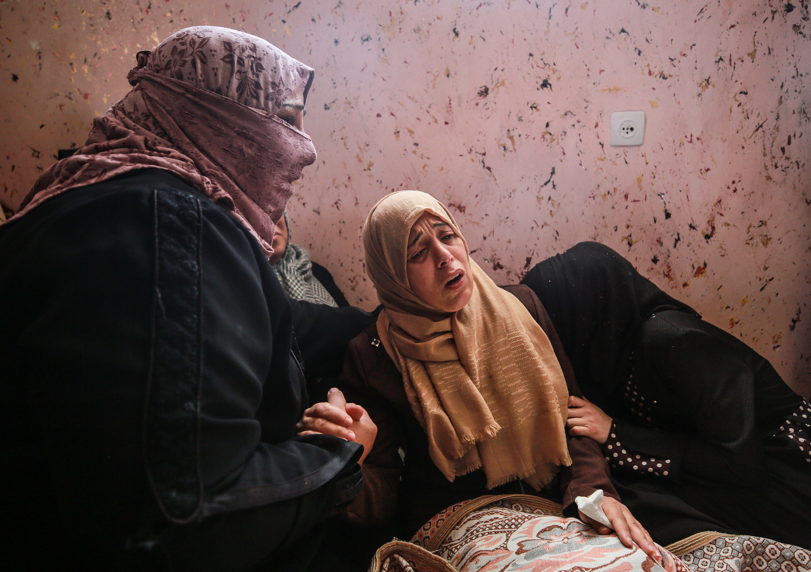 Gaza death toll from Israeli attacks hits 232, incl 65 children as ceasefire agreed