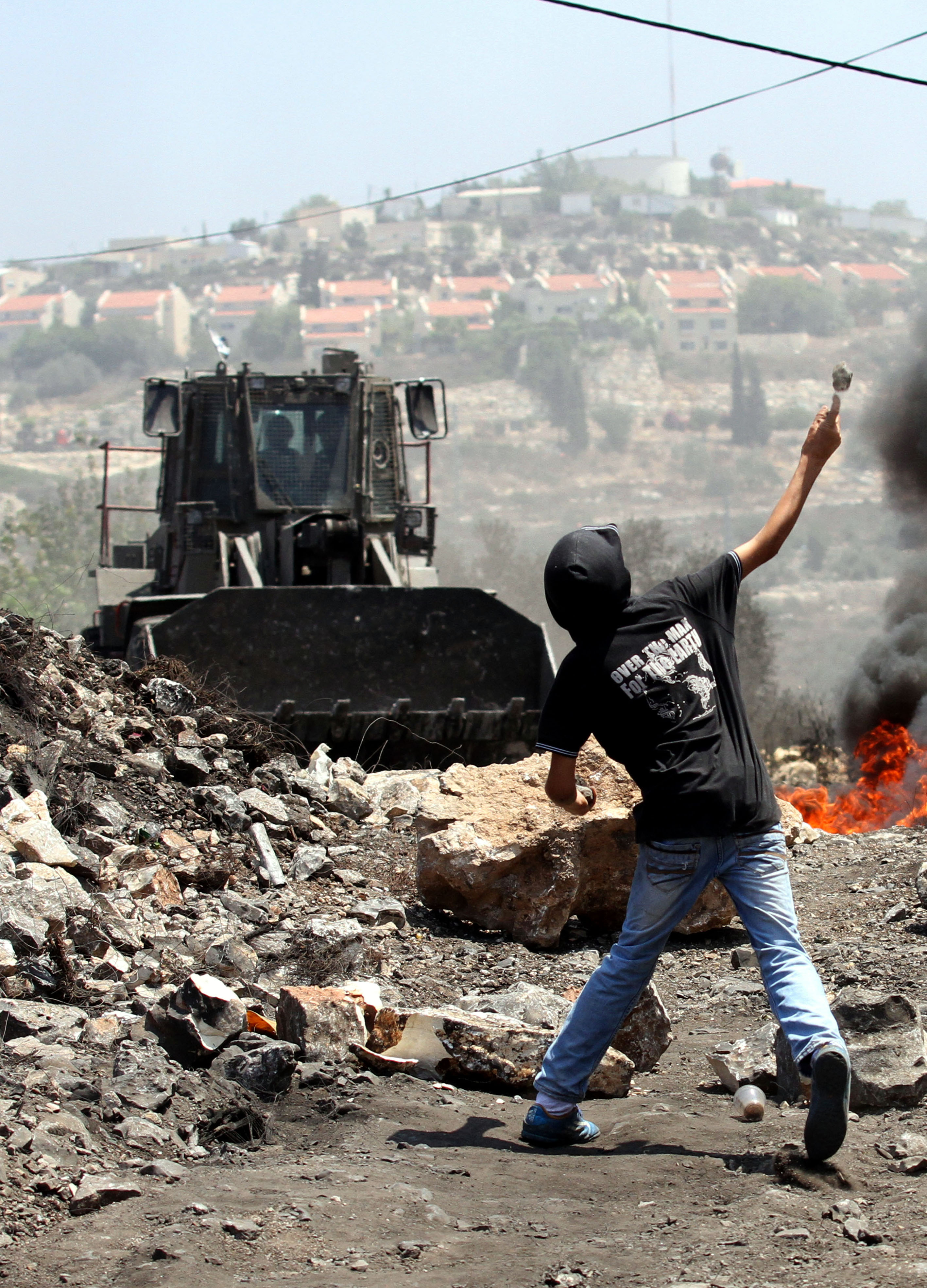 Palestine: Plans for 463 illegal settlement housing units advanced in W Bank