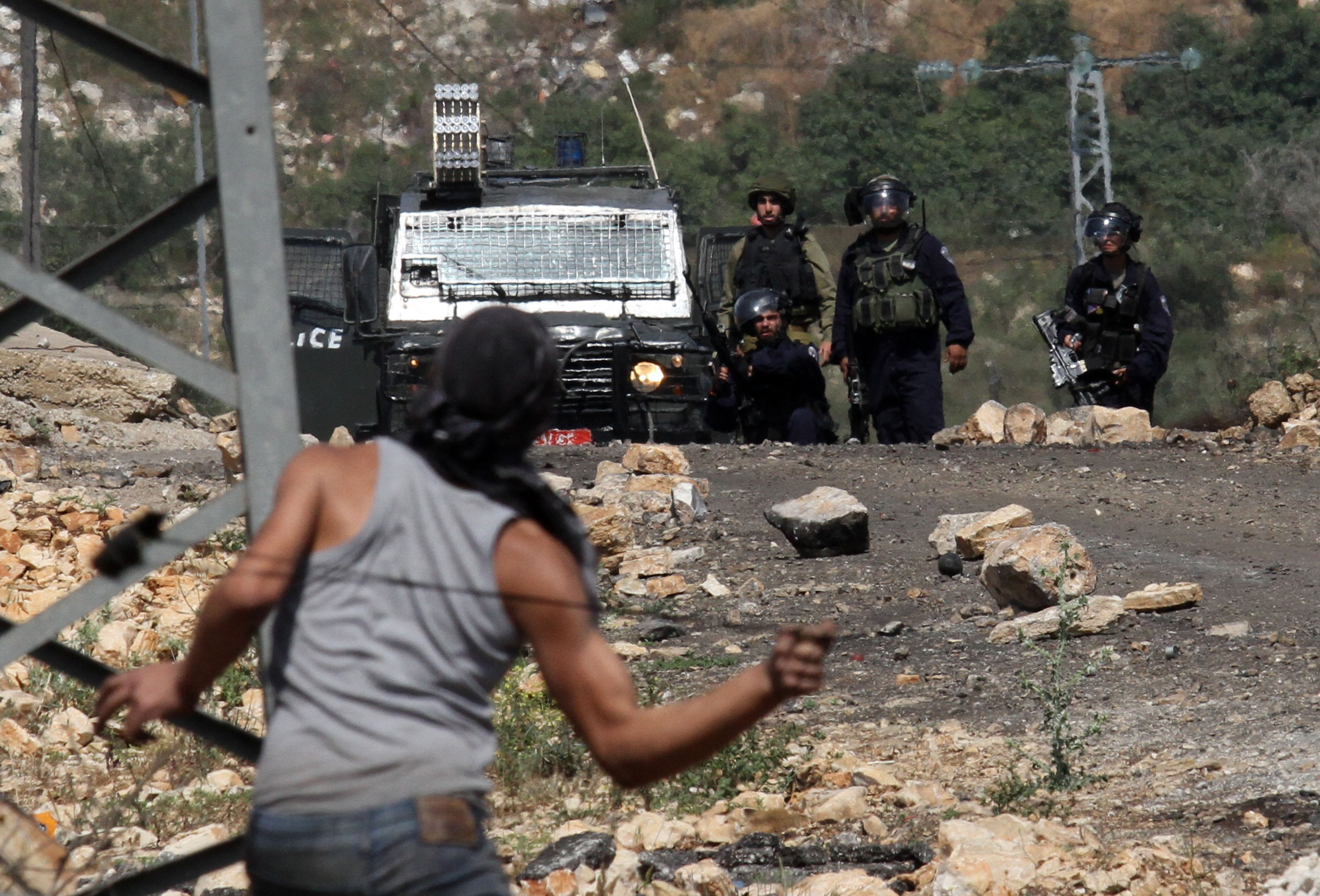 Palestine: Dozens of Palestinians injured in West Bank clashes with Israeli troops