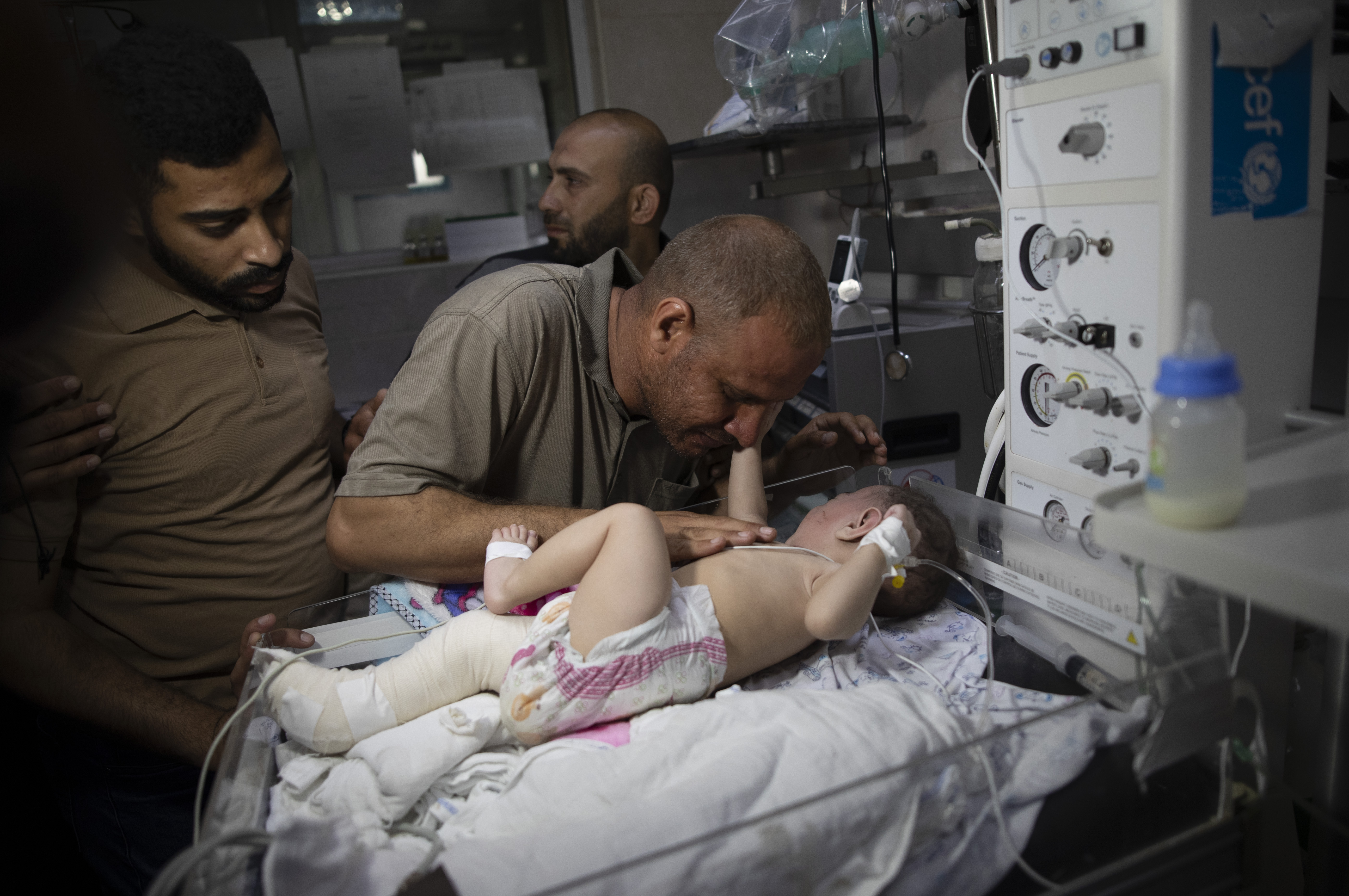 Israel intense bombings in Gaza has killed 197 Palestinians incl 58 children