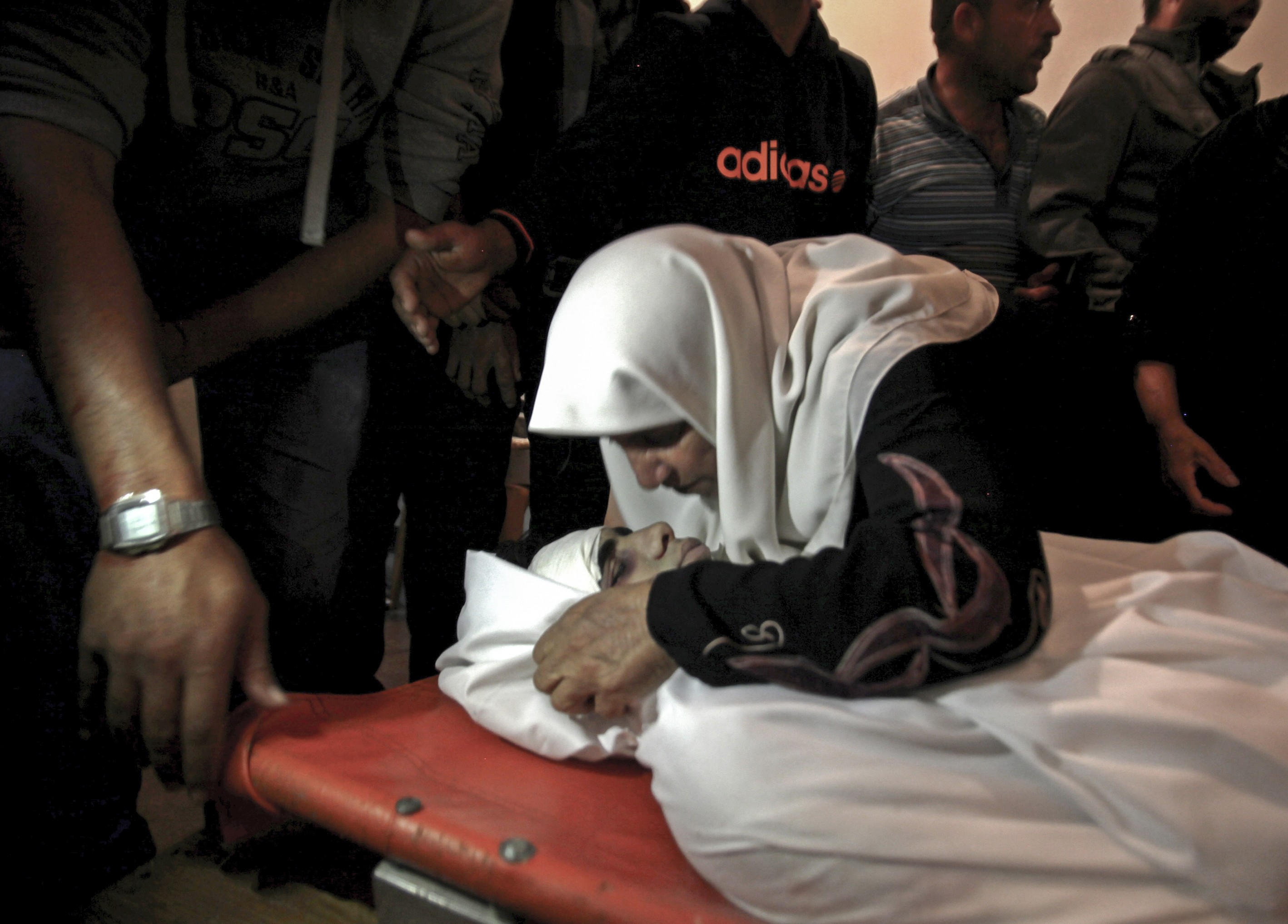 Palestine: 3 Palestinians killed incl baby: 71 killed since 1 Oct
