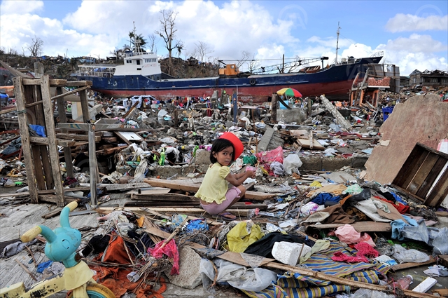Philippines: Filipino fishermen feared dead as storm moves to China