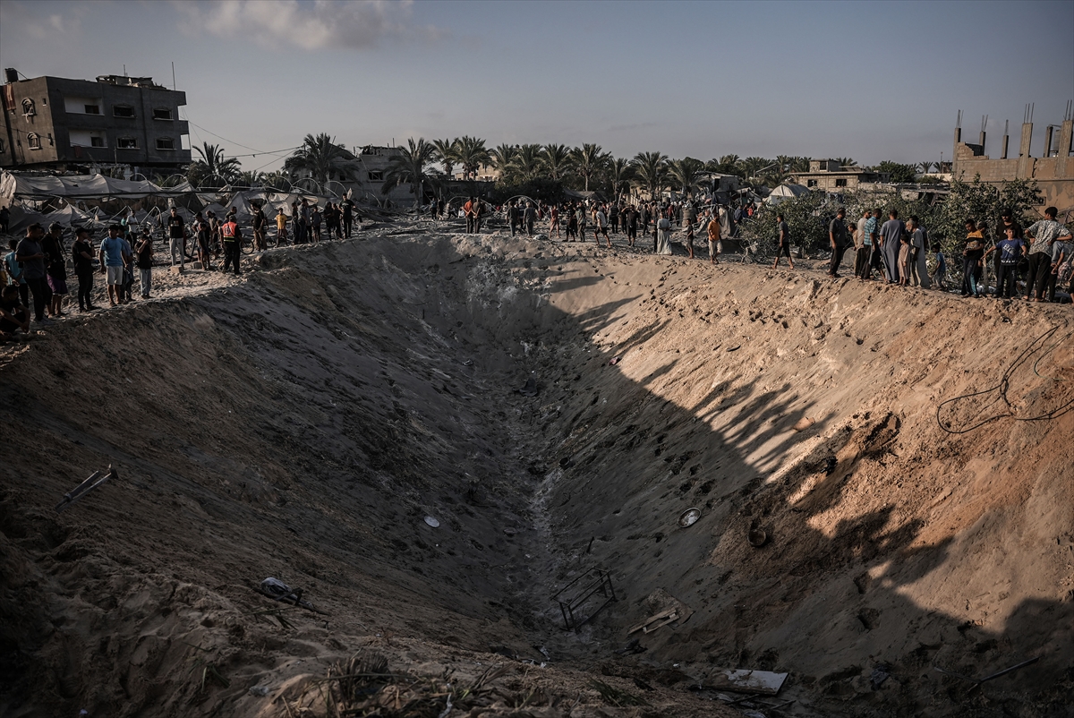 Gaza: 32 Palestinians killed, 100 wounded by Israeli bombings last 24 hours