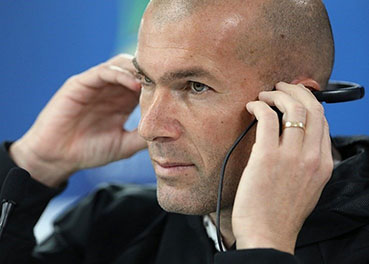 Zidane resigns as Madrid manager in a shock announcement