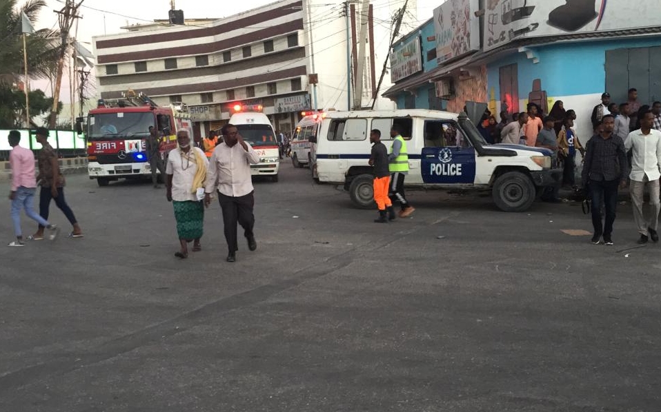 Somalia: 10 people killed in Al-Shabaab attack on hotel