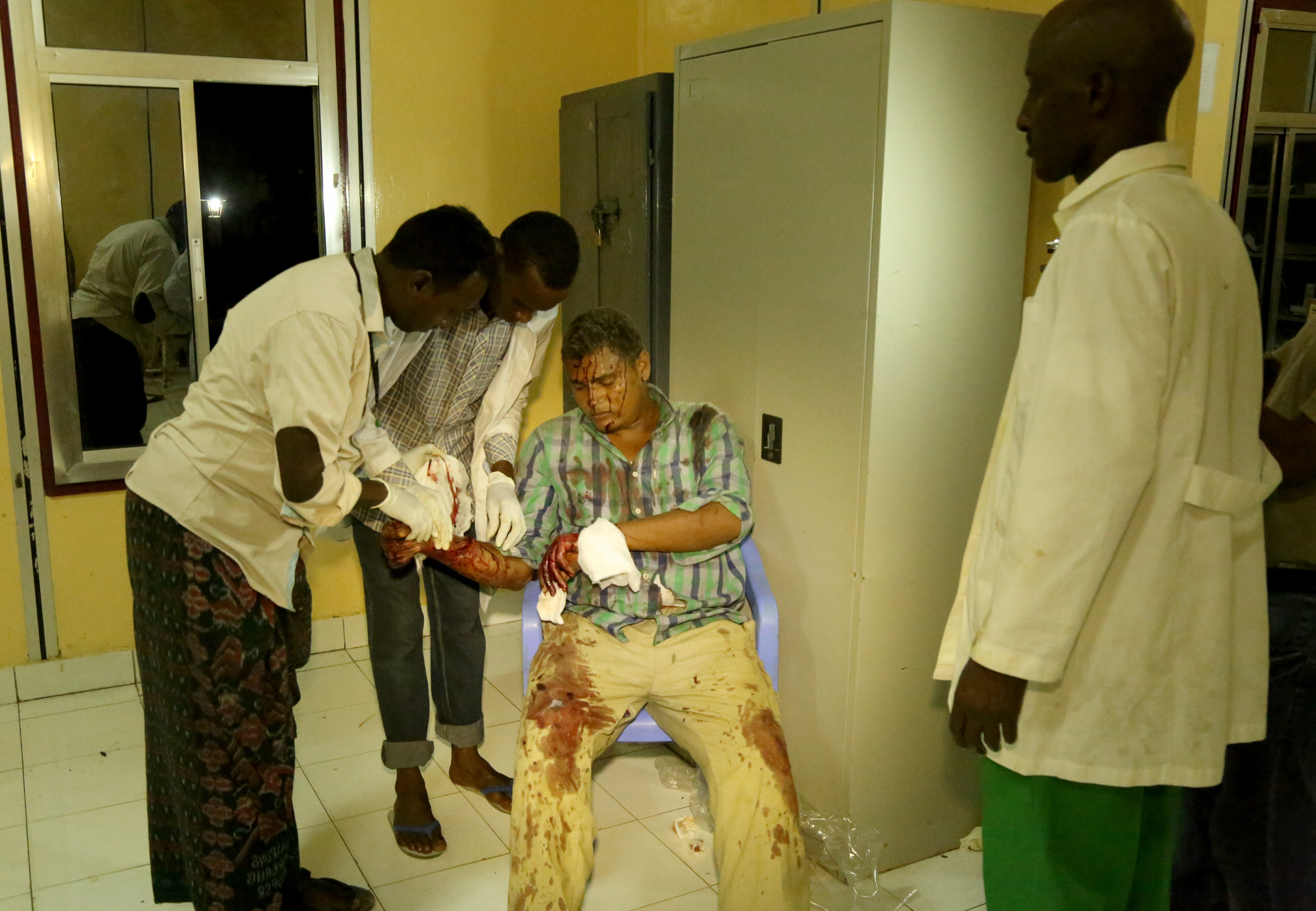 Somalia: Blast kills 5 at football stadium