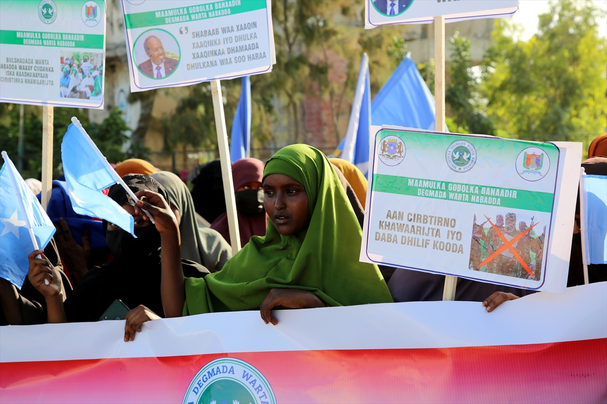 Somalia: Casualties feared as al-Shabaab terrorists attack army base