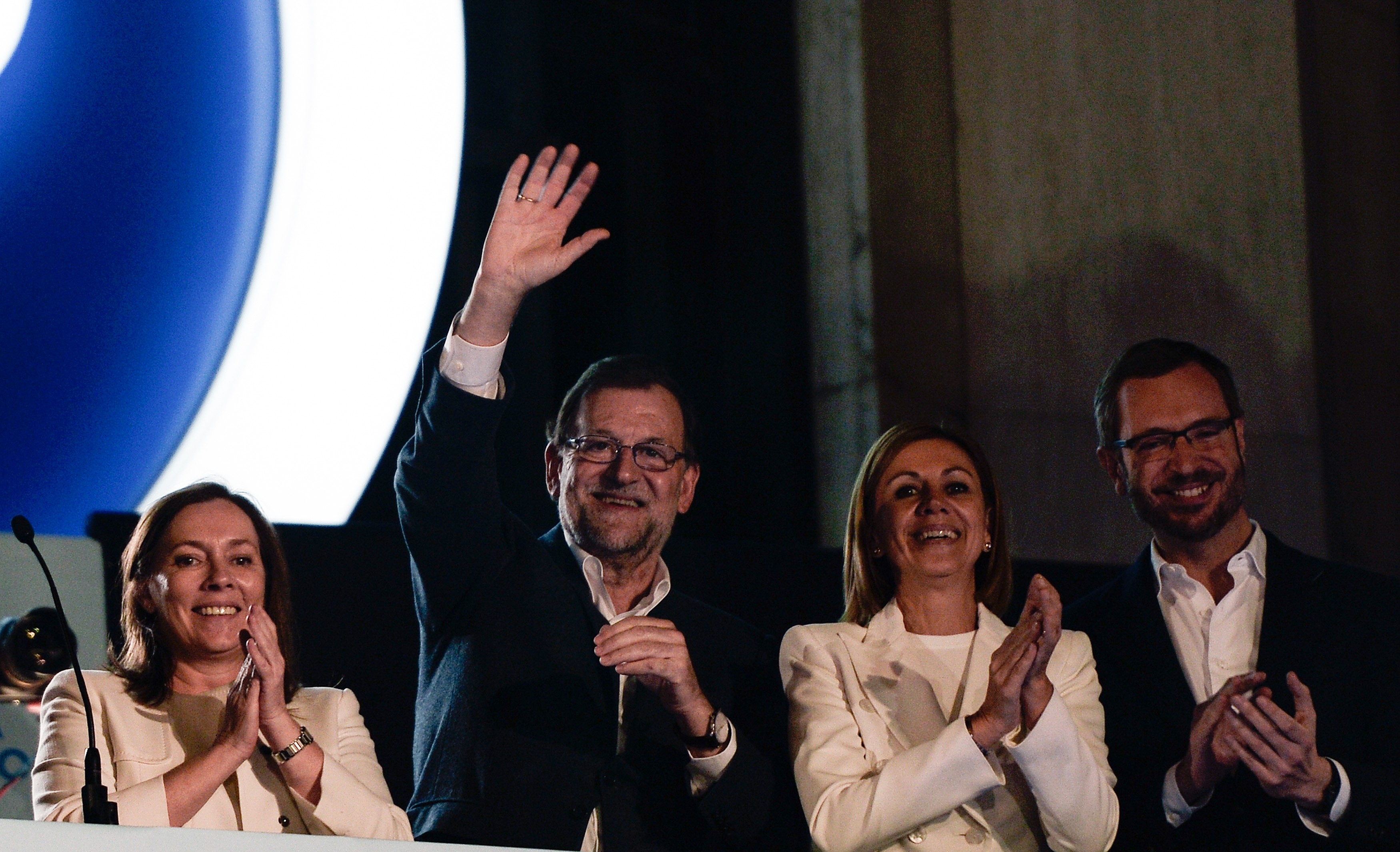 Spanish PM gains minority, but no clear winner in elections