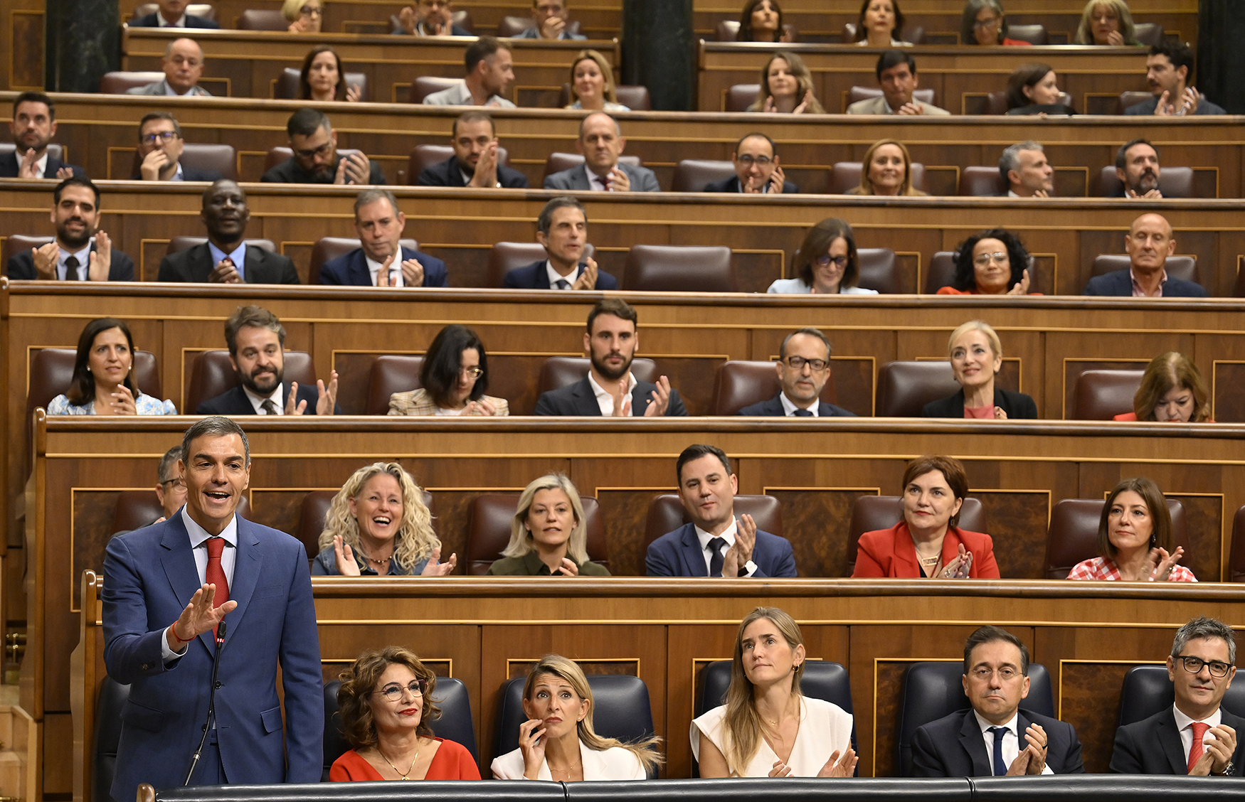 Spain’s parliament formally enshrines full Israel arms embargo into law