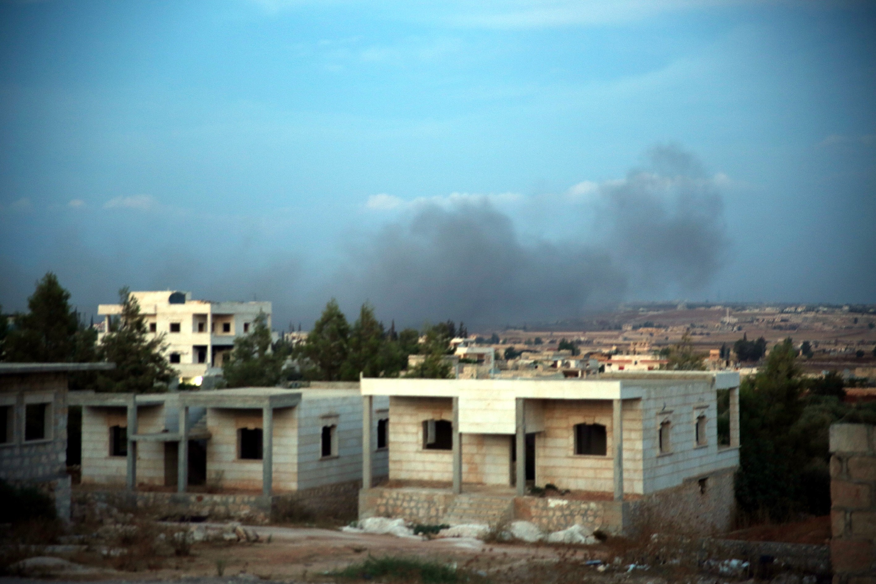 Syria: Russian jets bomb rebel-held Aleppo, killing 81