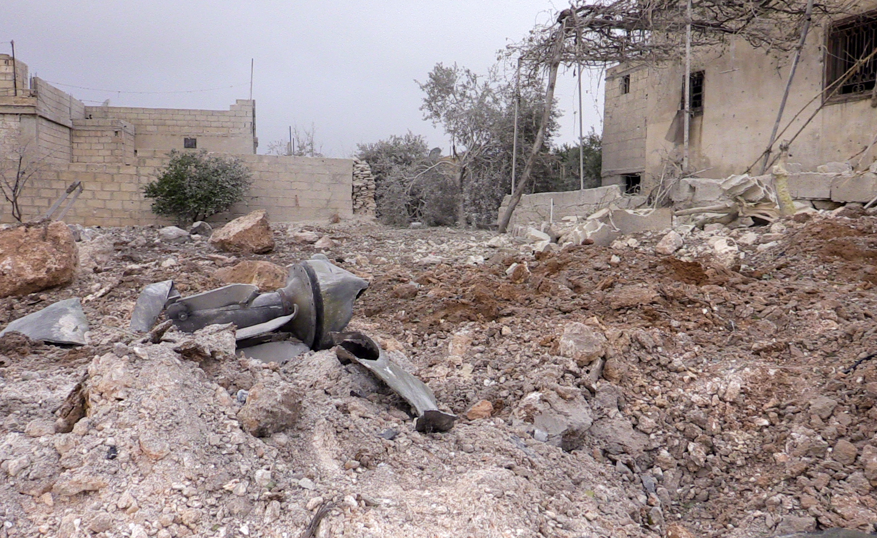 Syria: Civilians killed by Syrian Govt & US led attacks