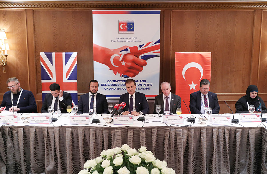 Turkish minister concerned rise of Islamophobia in UK & Europe