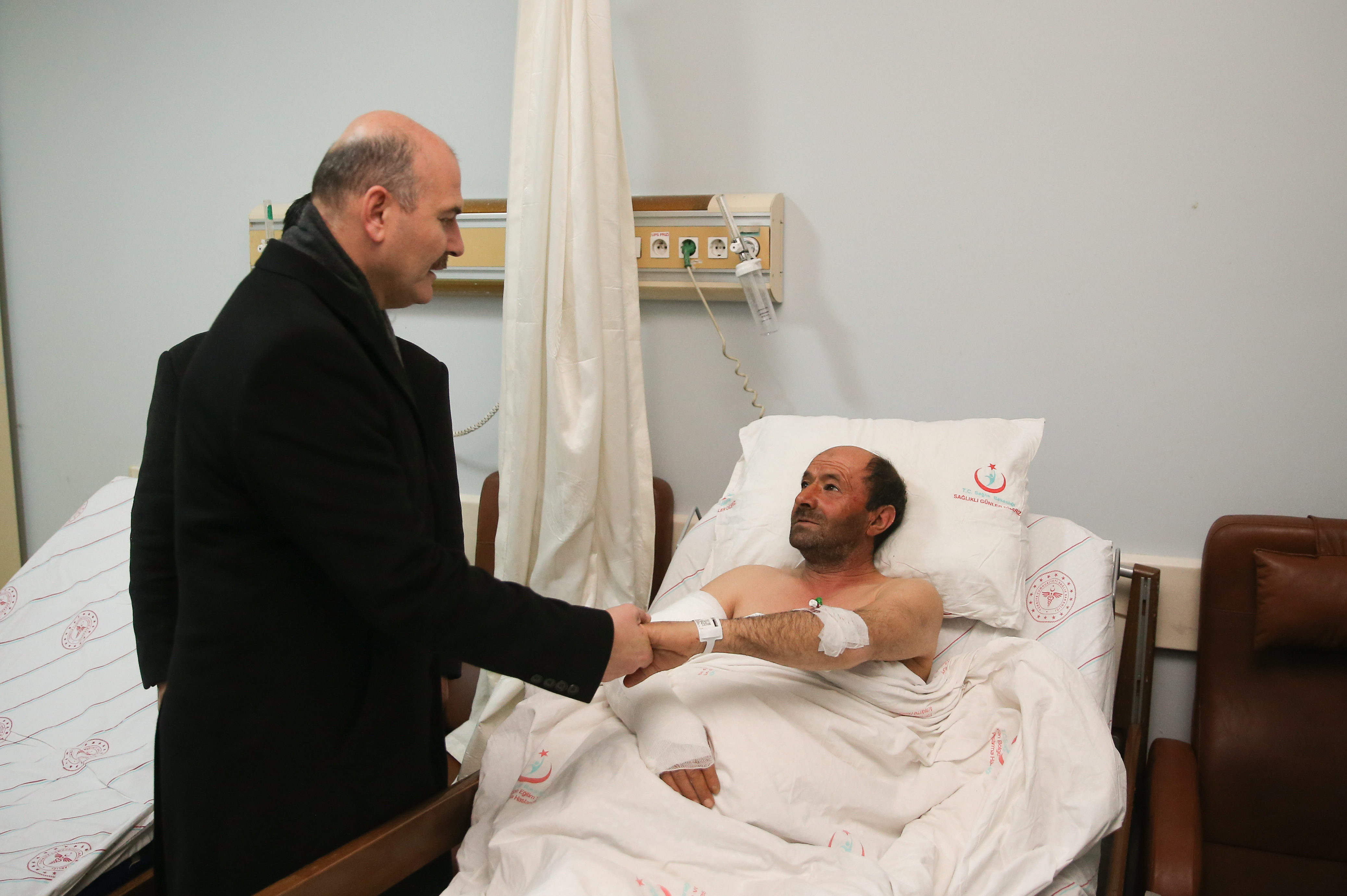 Turkey: 9 dead in eastern Turkey after earthquake