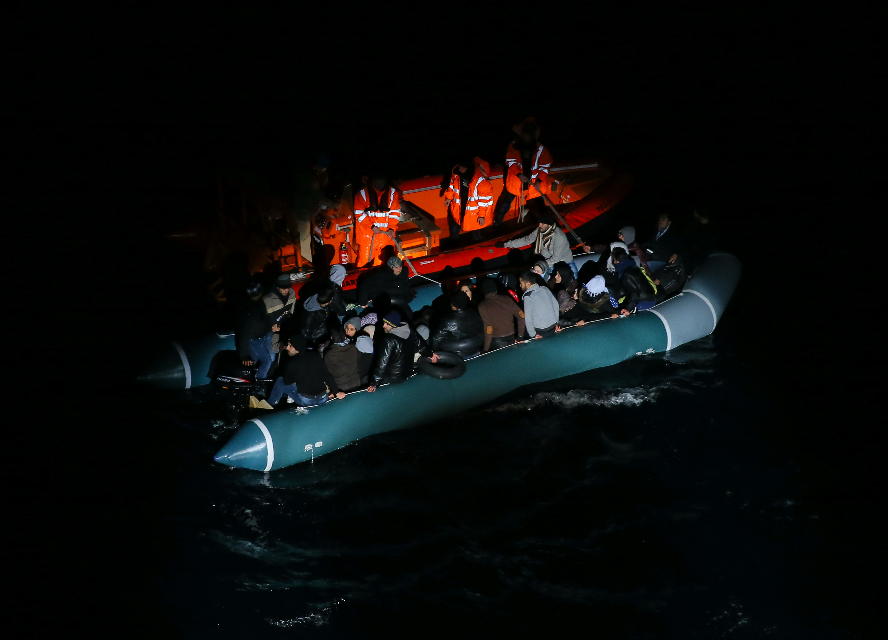 Turkey: Seven die as boat sinks off western Turkey