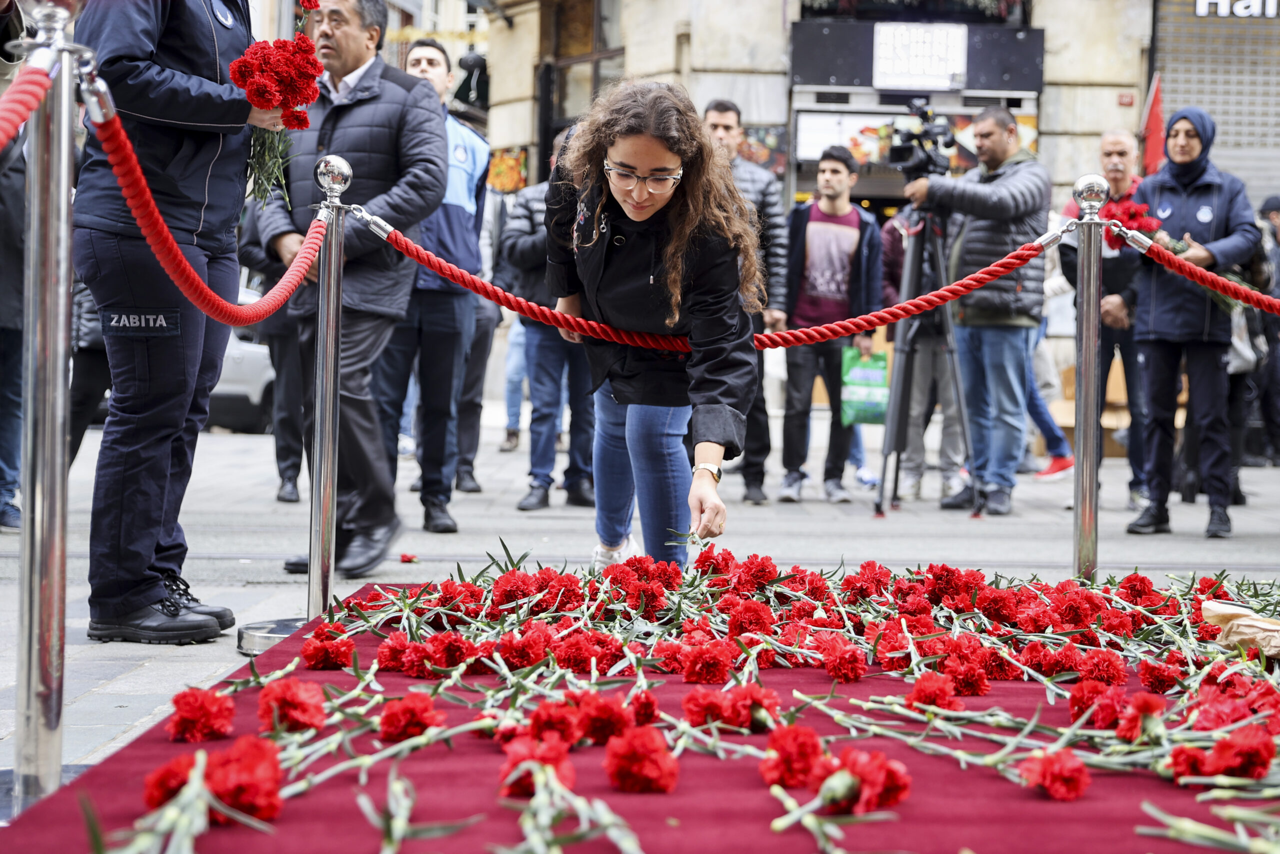Turkey: 6 people killed, 81 injured in deadly explosion in Istanbul
