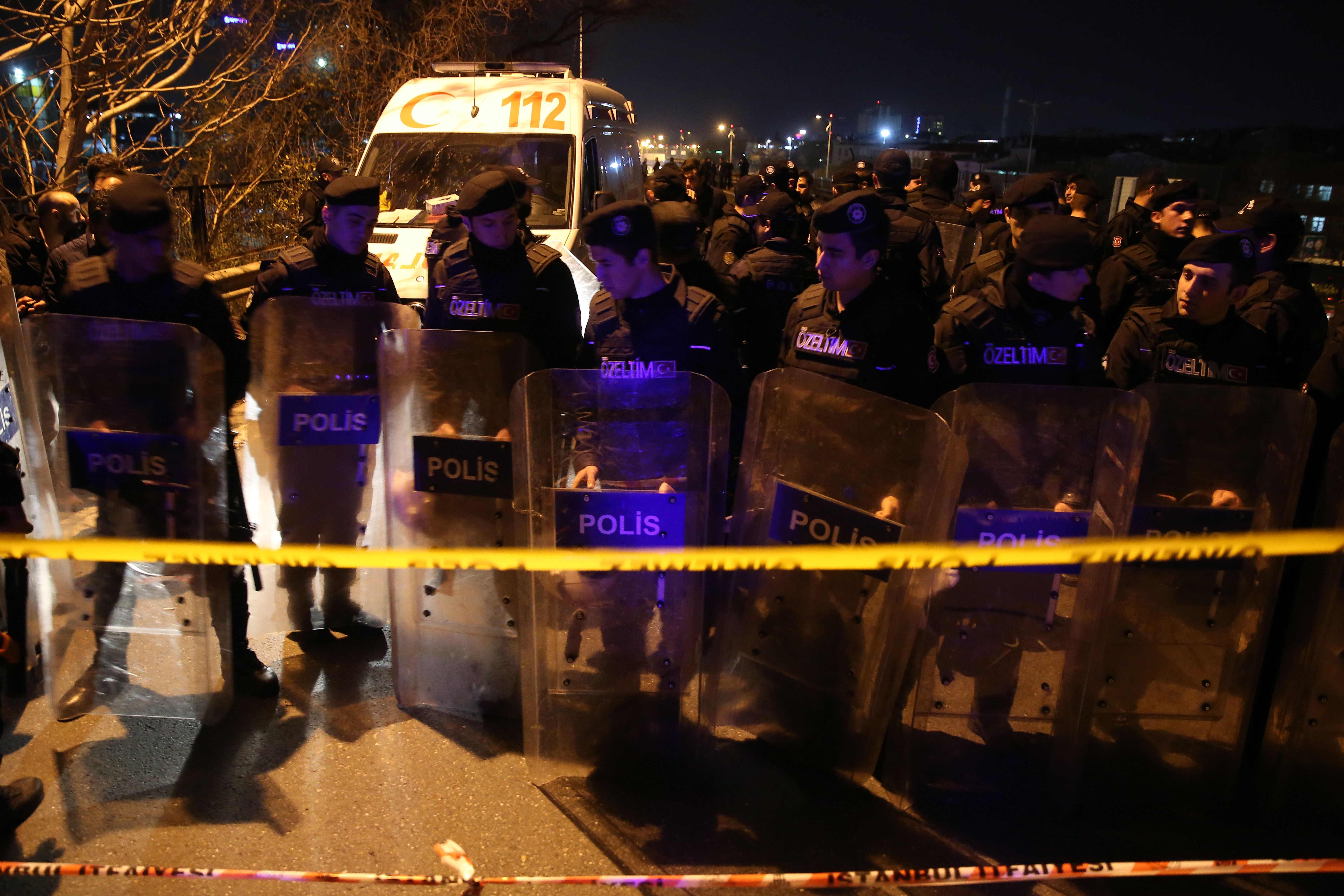 Turkey: Bomb explosion injures 5 near Istanbul subway station