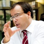 UK Gareth Thomas MP
