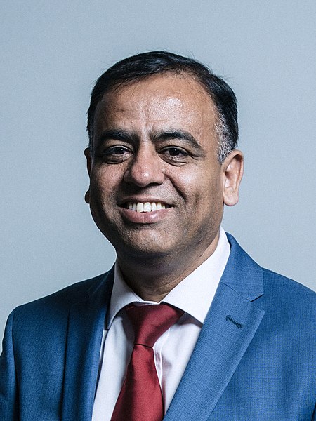 UK: Two in hospital after suspicious package at Muslim MP office