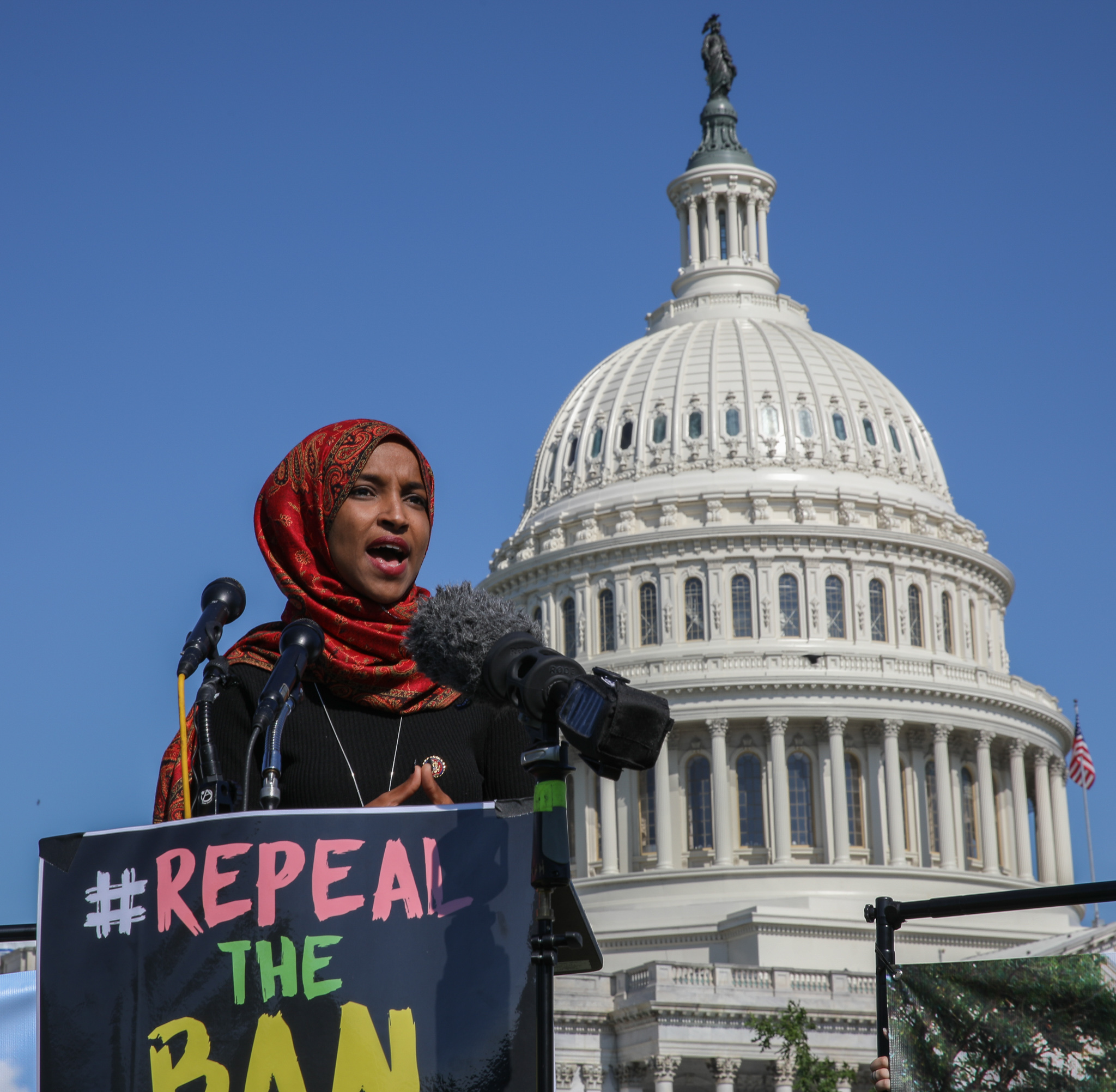 US House condemns Trump’s racist tweets about lawmakers