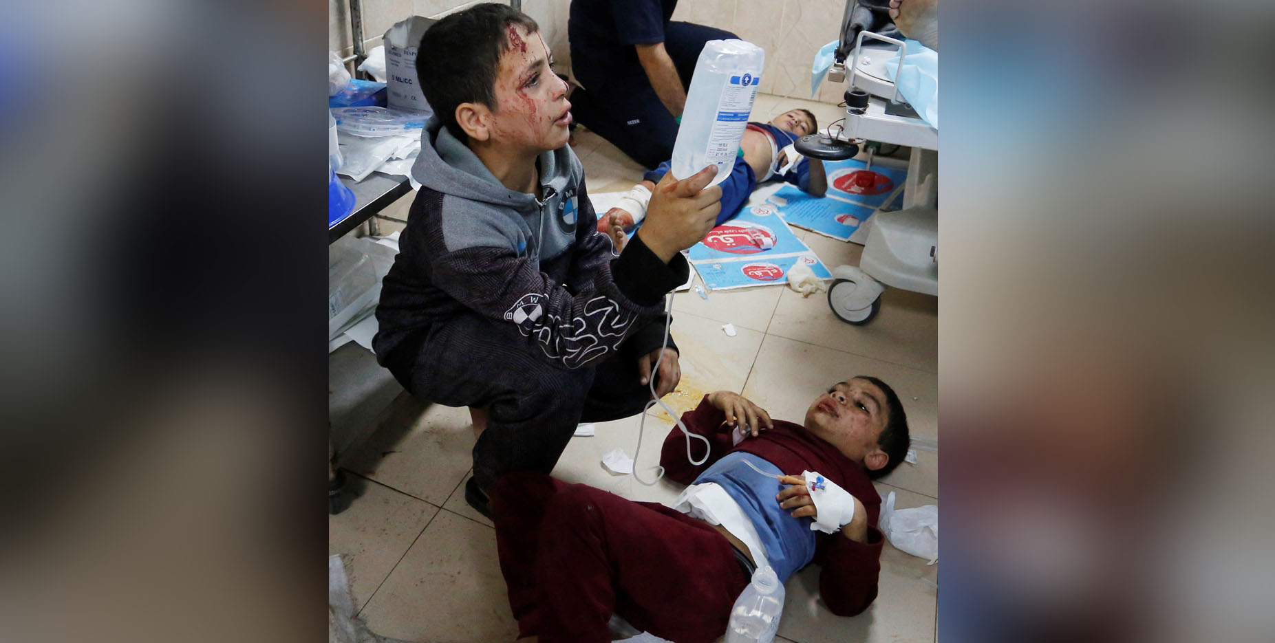 Gaza: Israeli army storms Al-Shifa Hospital in Gaza