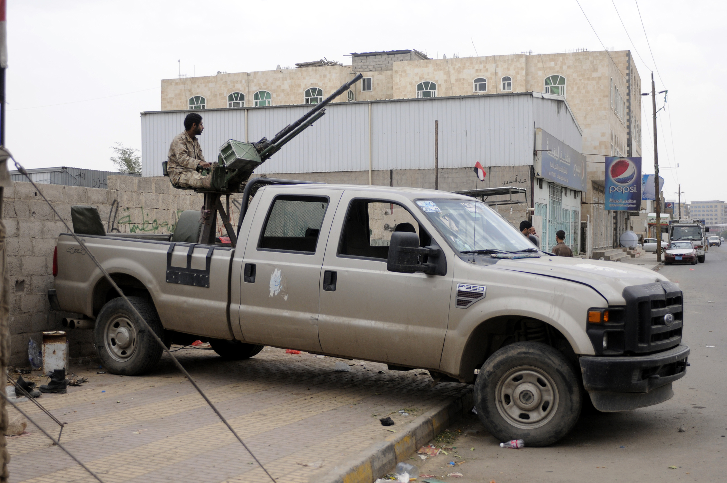 Yemen: Houthis claim to seize villages in Saudi Arabia