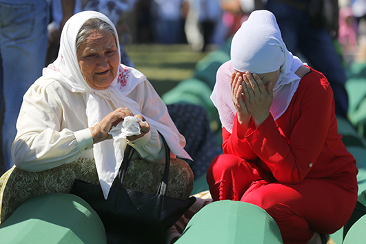 Bosnia marks 21st anniversary of Srebrenica genocide