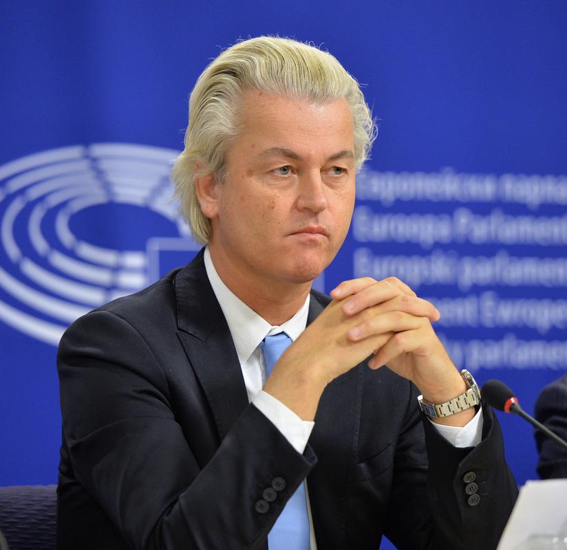 Netherlands: Anti-Islam Dutch politician airs Muhammad cartoons on TV