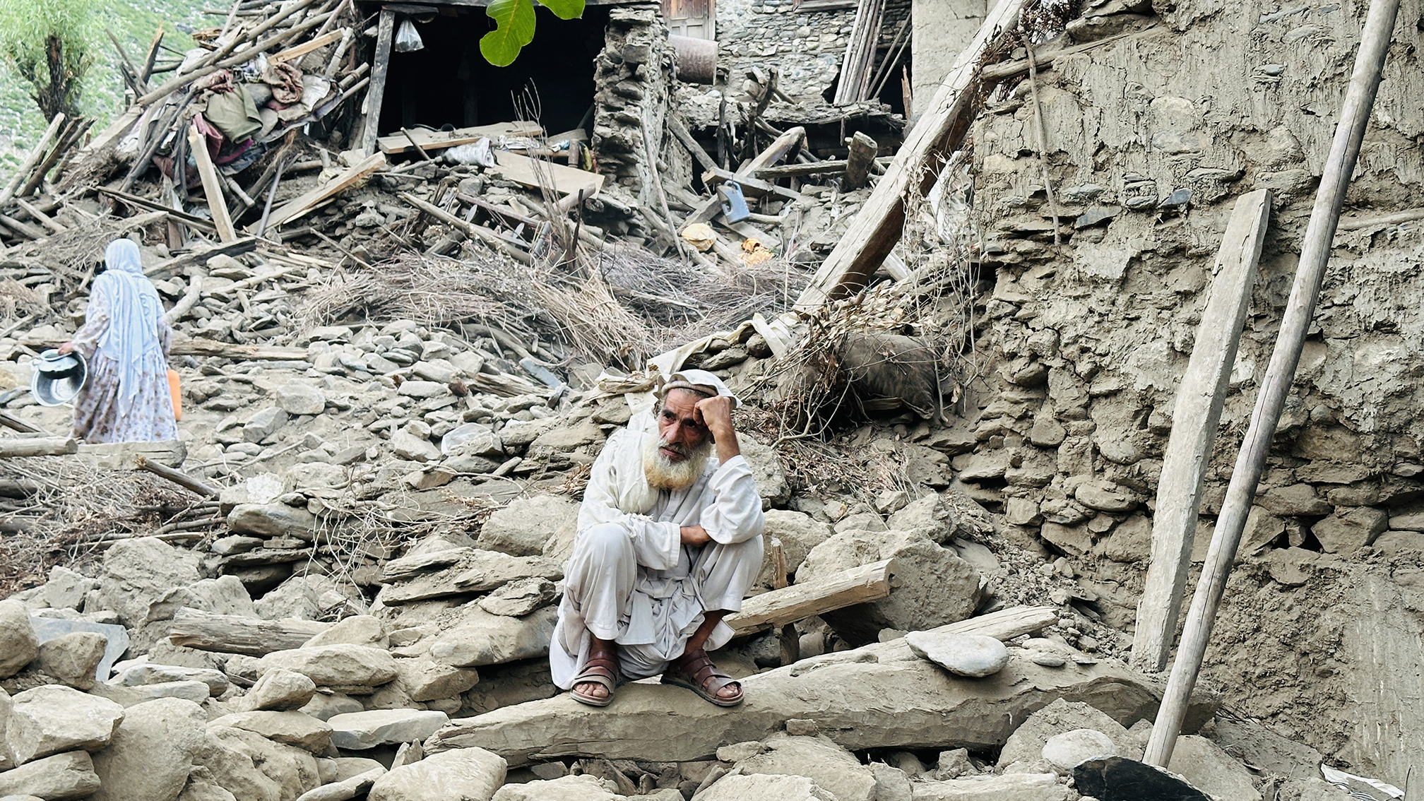 Afghanistan reels from deadly quake as fresh aftershock strikes