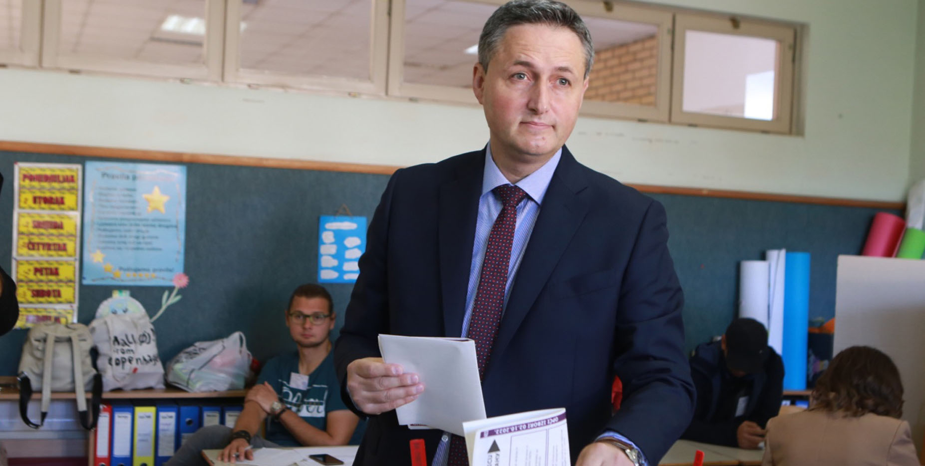 In Bosnia, Muslims are still the issue