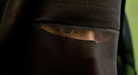 Switzerland to enforce £900 fines for wearing niqab from January